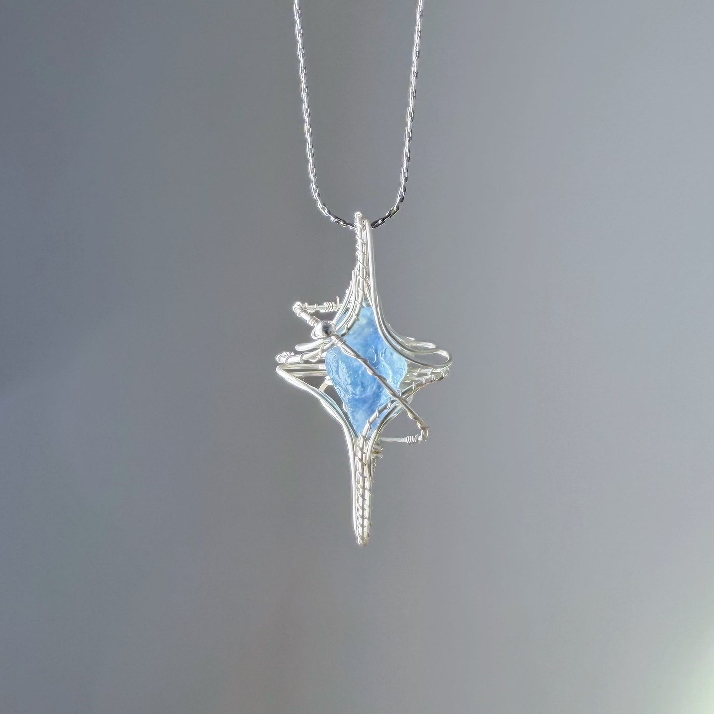 Quartzberry - Natural Raw Aquamarine Crystal Polaris Shape Wire Wrapped Necklace - One-of-a-kind