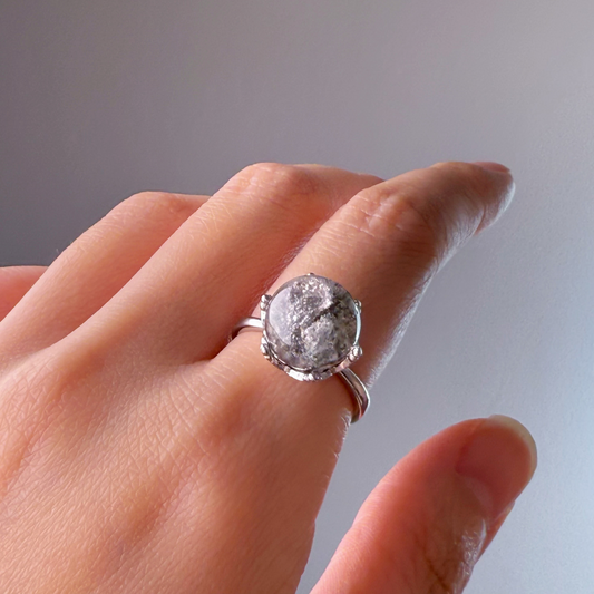 Handmade Natural Black and Silver Phantom Quartz Crystal Ring-Ninaouity