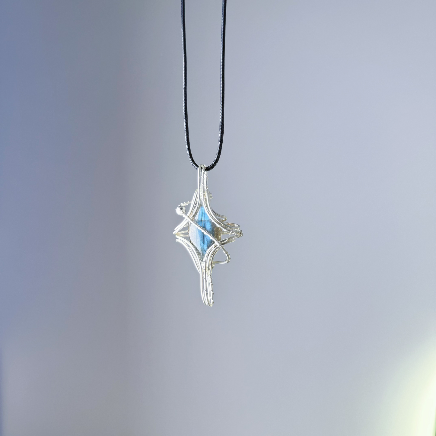 Silver Blue Labradorite Polaris Wire Wrap Necklace-Ninaouity