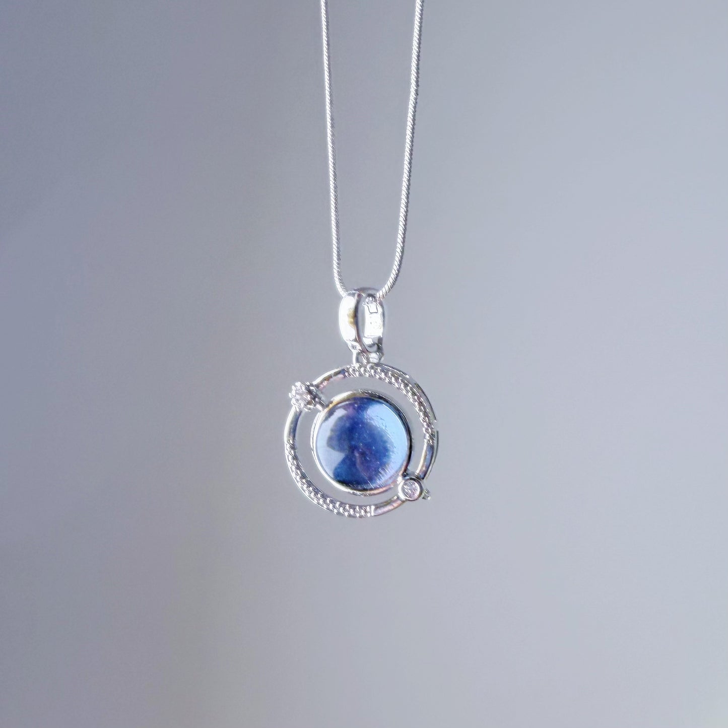 Natural Fluorite Stone Silver Planet Spinner Necklace