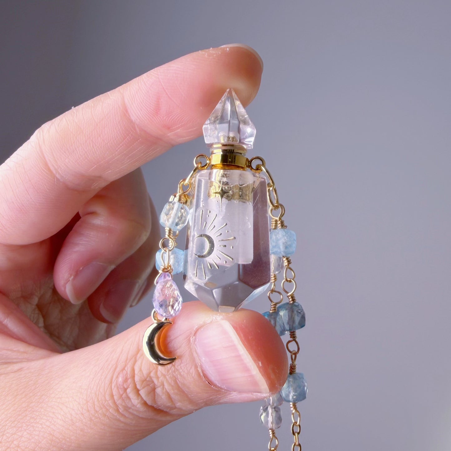 Quartzberry - Natural Clear Quartz Crystal Perfume Bottle Necklace - One-of-a-kind