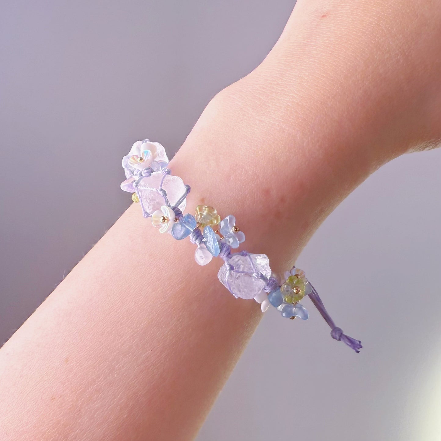 Quartzberry - Crown Chakra Purple Amethyst Crystal Handmade Macrame Bracelet