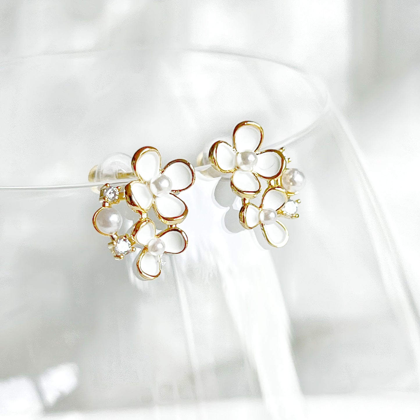 Summer White Wild Flowers Earrings-Ninaouity