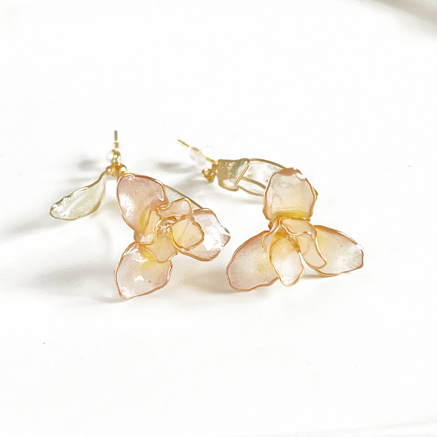 Handmade Light Pink Iris Flower Earrings-Ninaouity