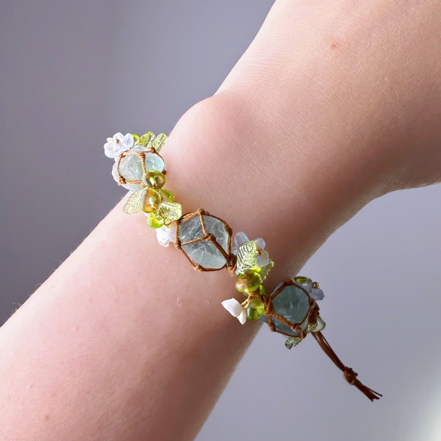 Quartzberry - Heart Chakra Green Fluorite and Peridot Handmade Macrame Bracelet