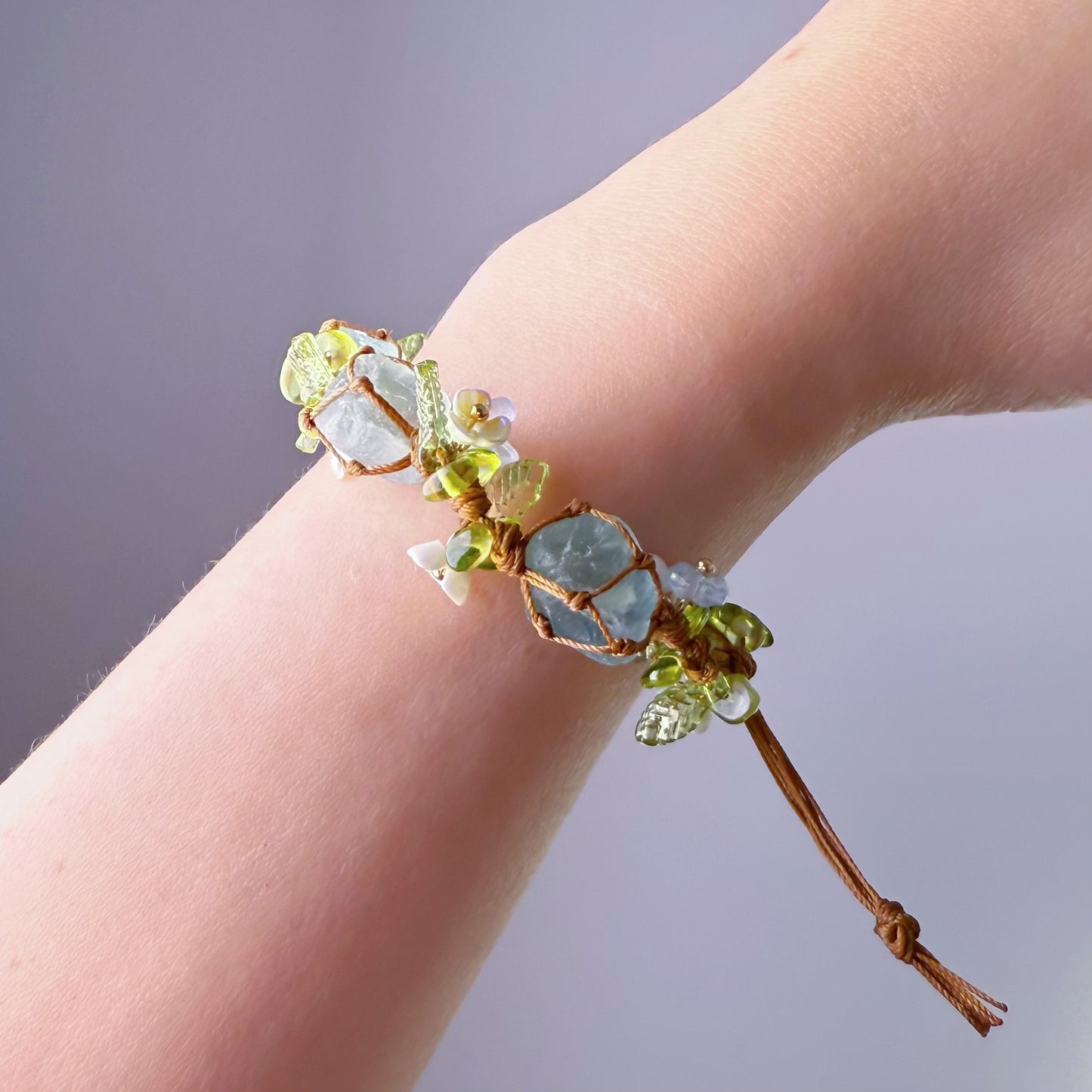 Quartzberry - Heart Chakra Green Fluorite and Peridot Handmade Macrame Bracelet