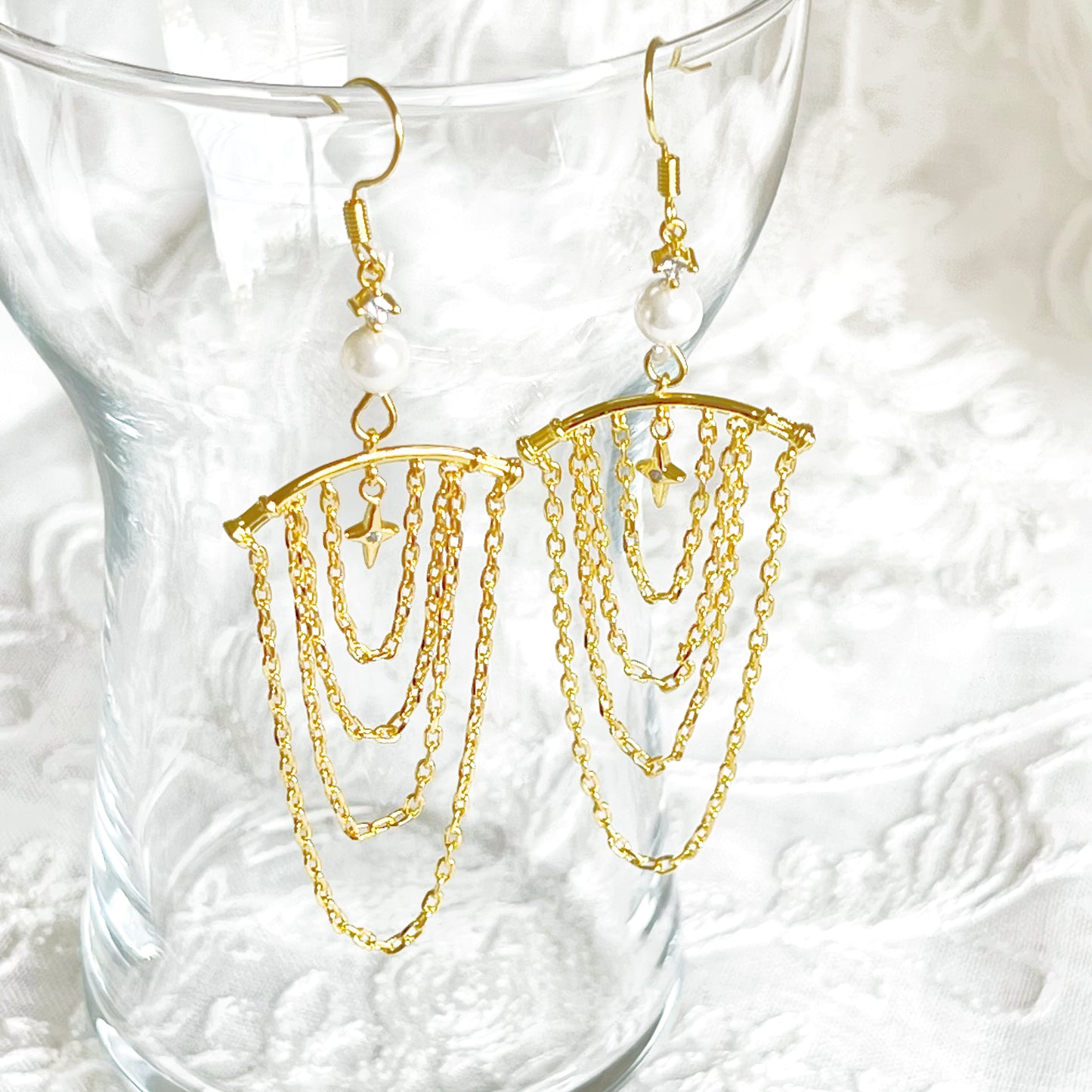 Pearl and Pole Star Curtain Earrings-Ninaouity