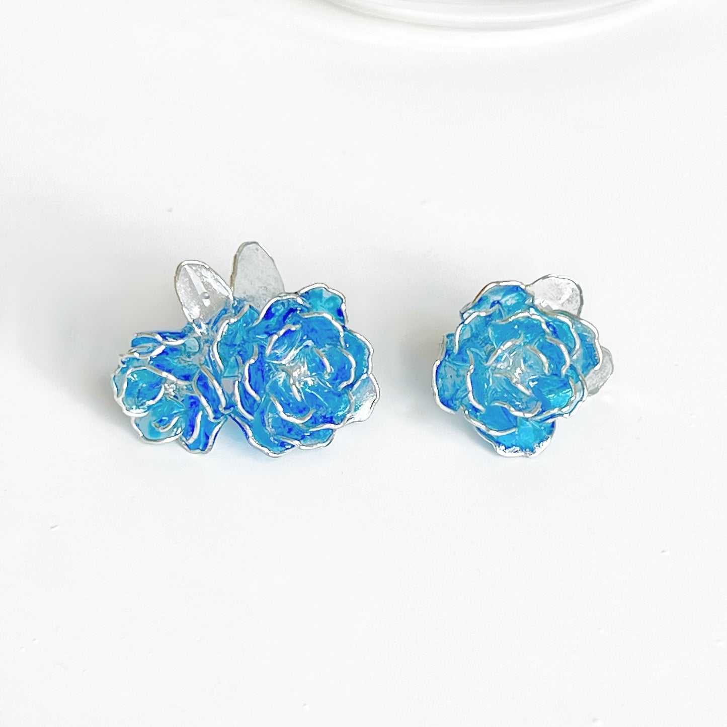 Handmade Blue Rose Flowers Mismatch Earrings-Ninaouity