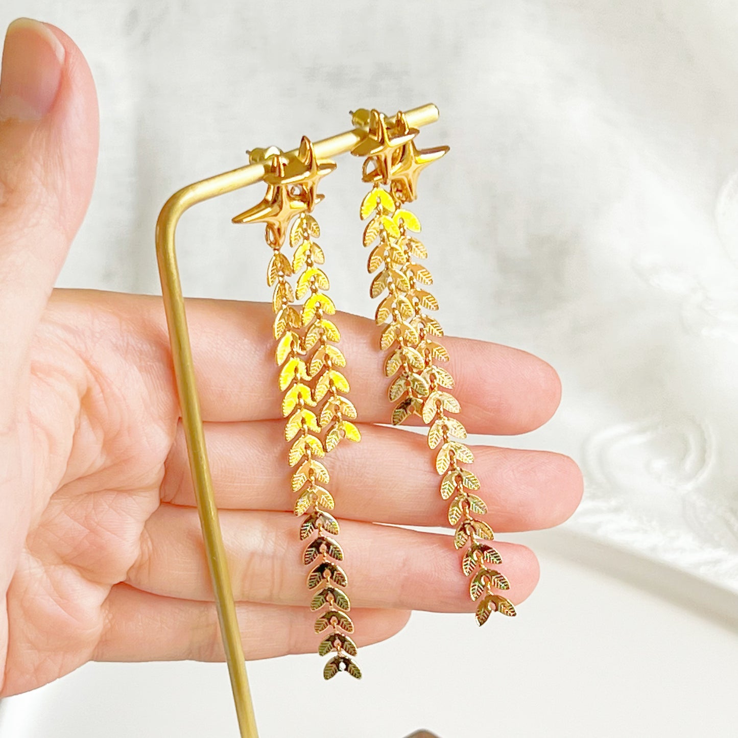 Shining Star Drop Earrings-Ninaouity