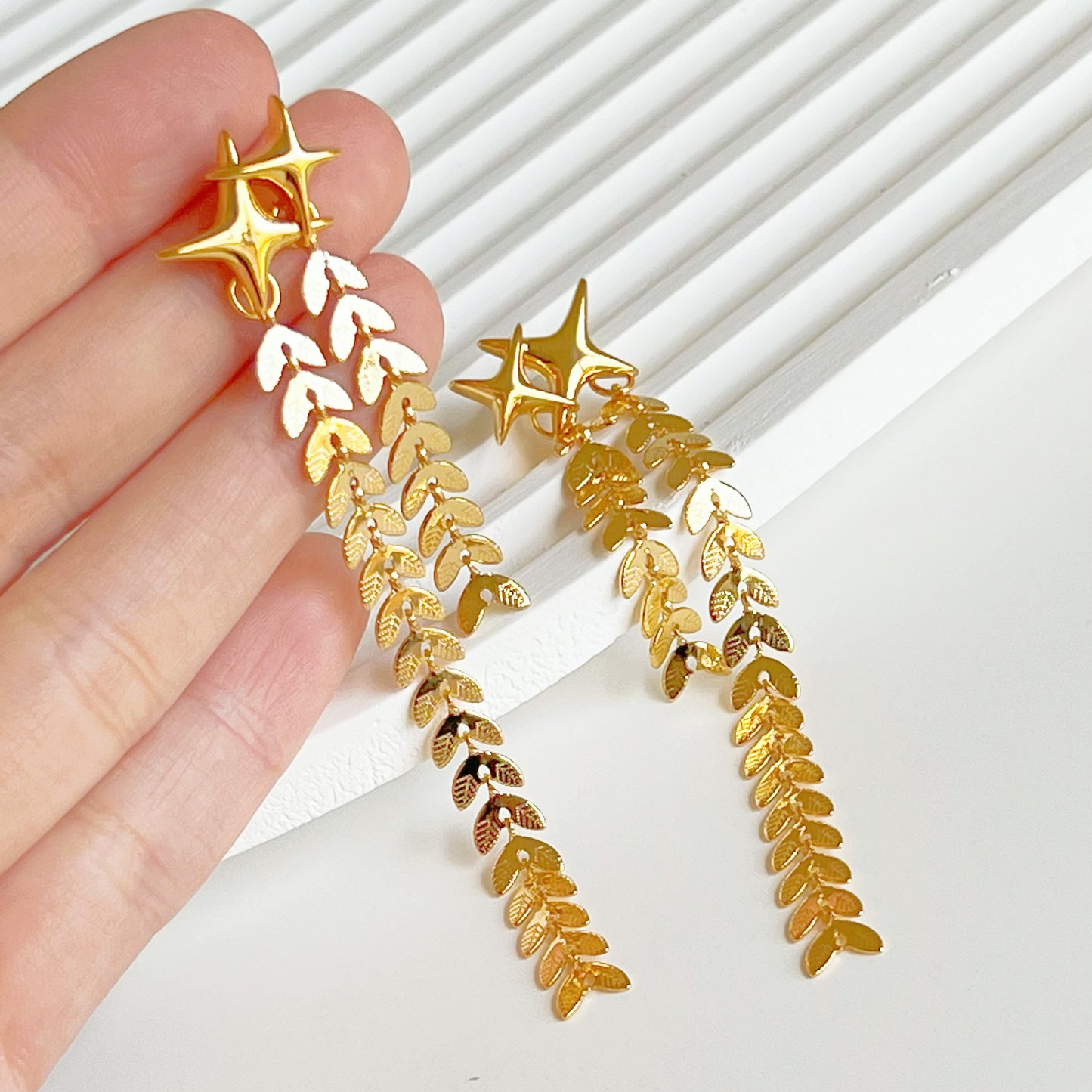 Shining Star Drop Earrings-Ninaouity