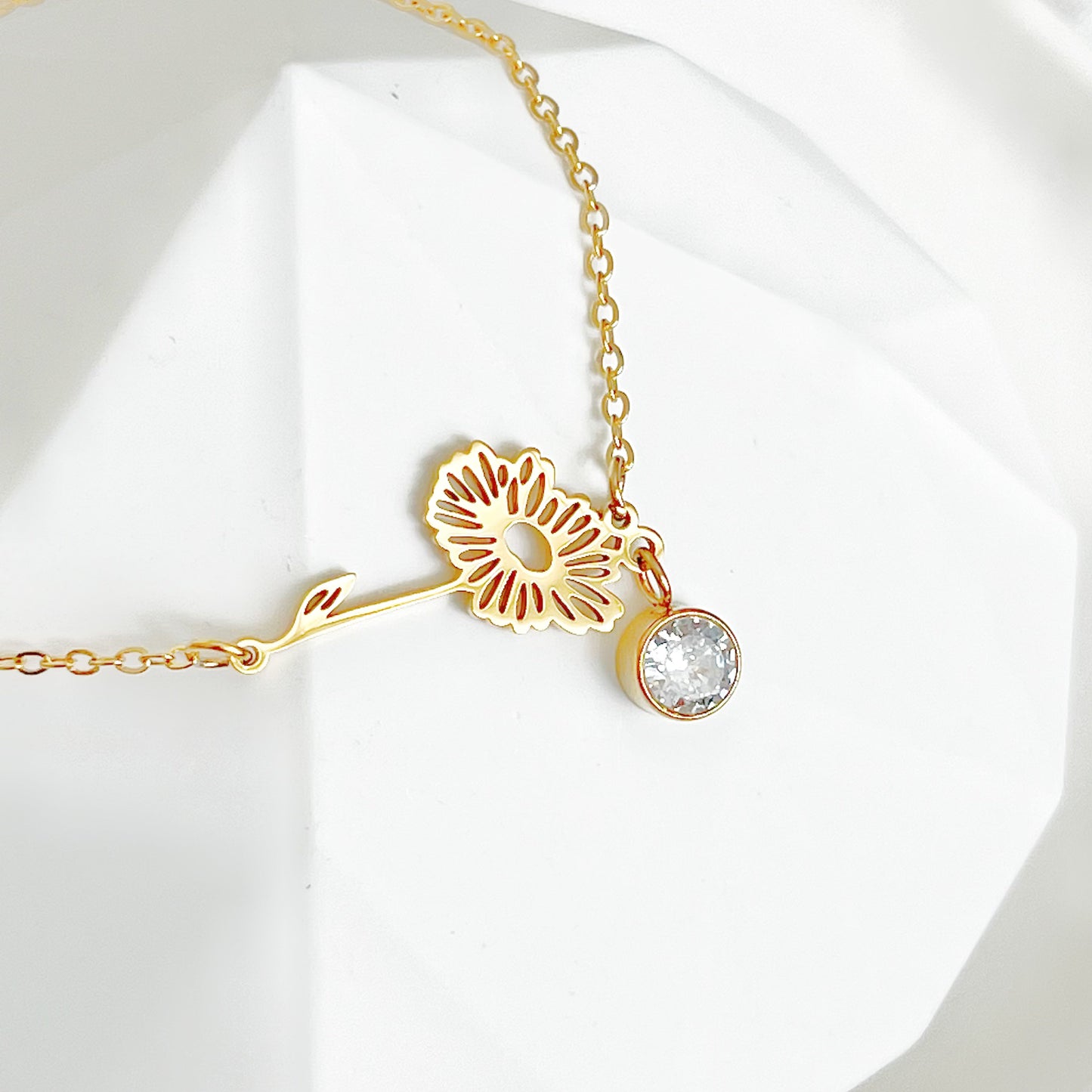 April Birth Flower Daisy Bracelet-Ninaouity