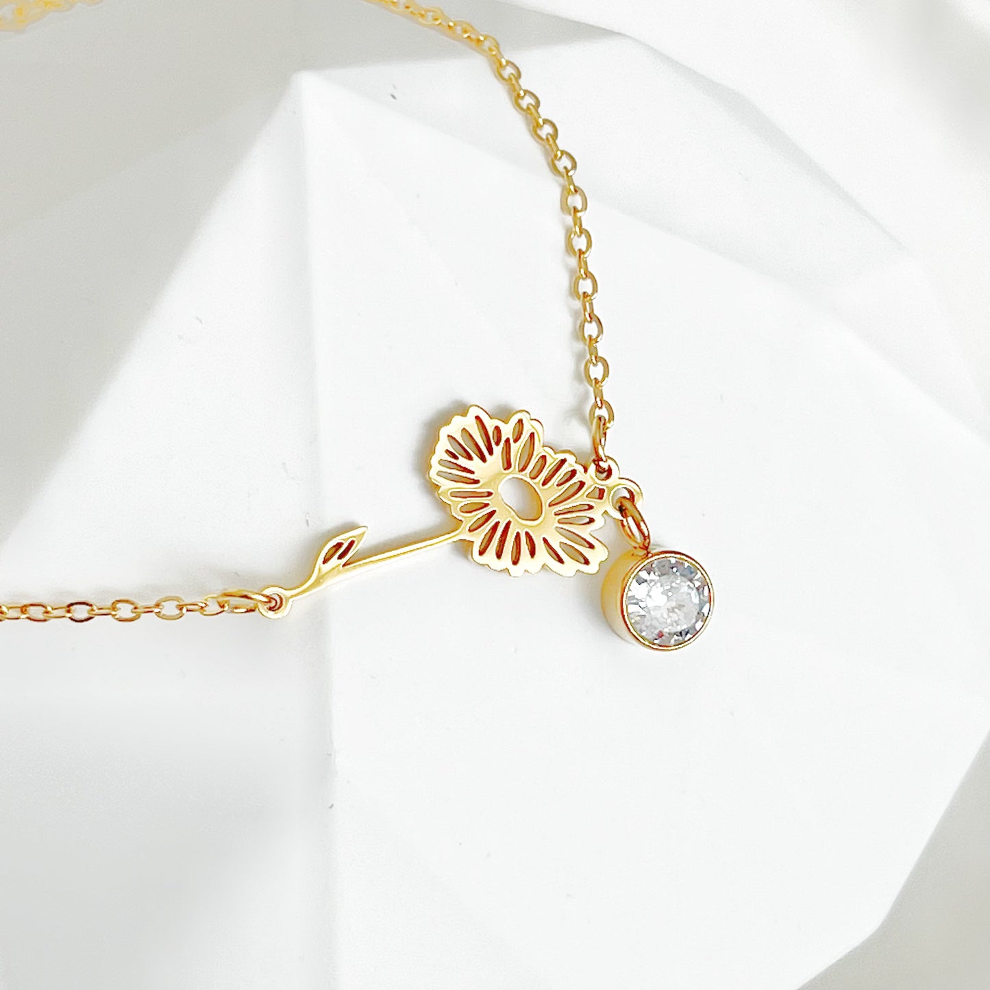 April Birth Flower Daisy Bracelet-Ninaouity