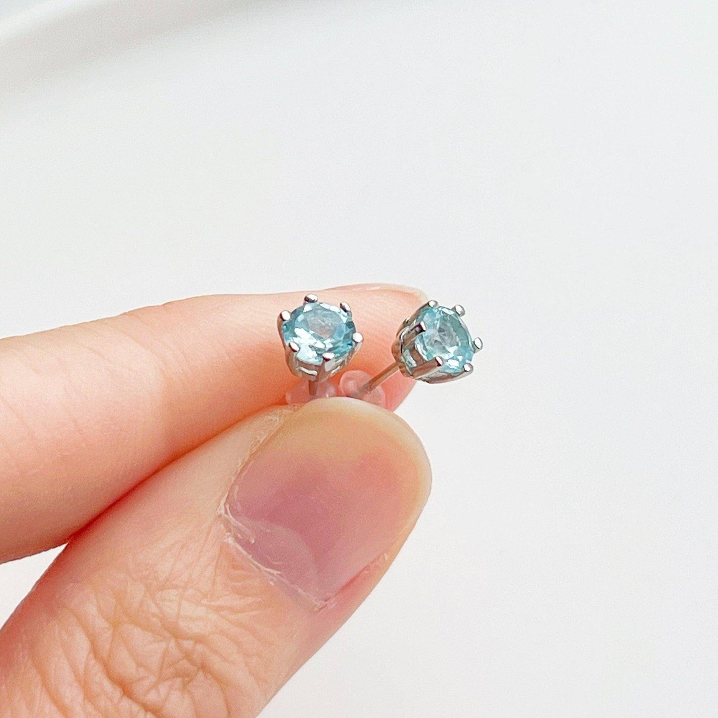Aquamarine Studs Earrings - Blue March Birthstone Gift-Ninaouity