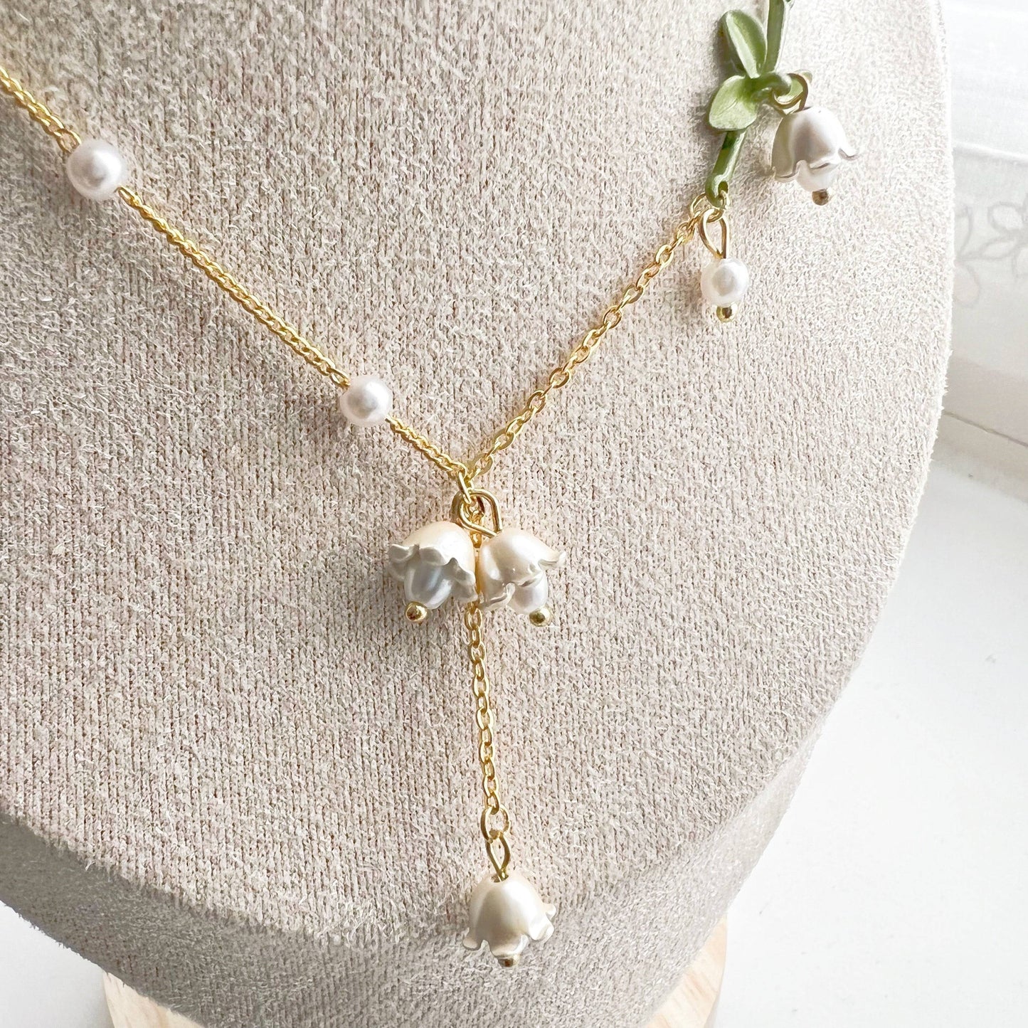 Bellflower Necklace - White Campanula Flower Necklace-Ninaouity