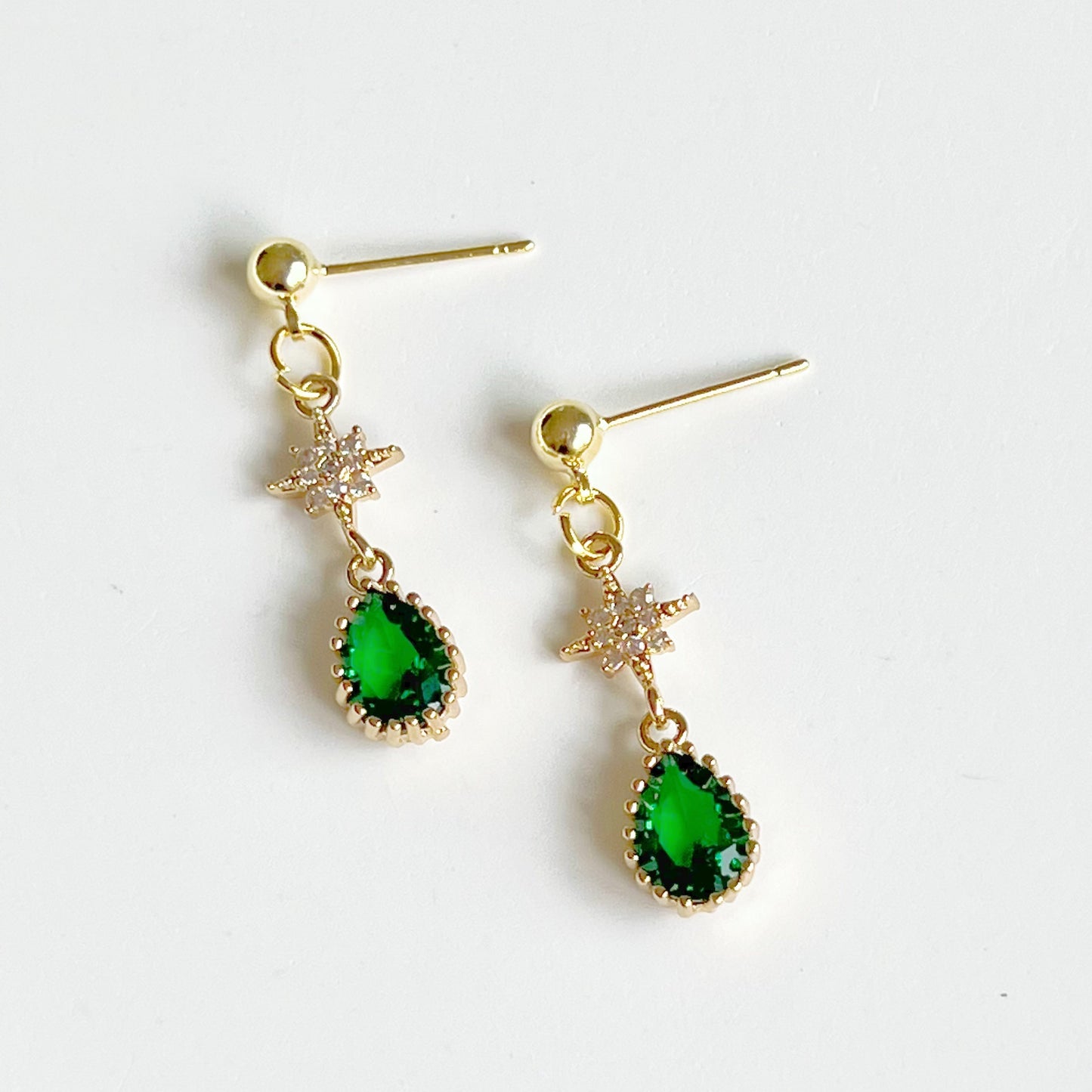 Emerald Green and Star Drop Earrings-Ninaouity