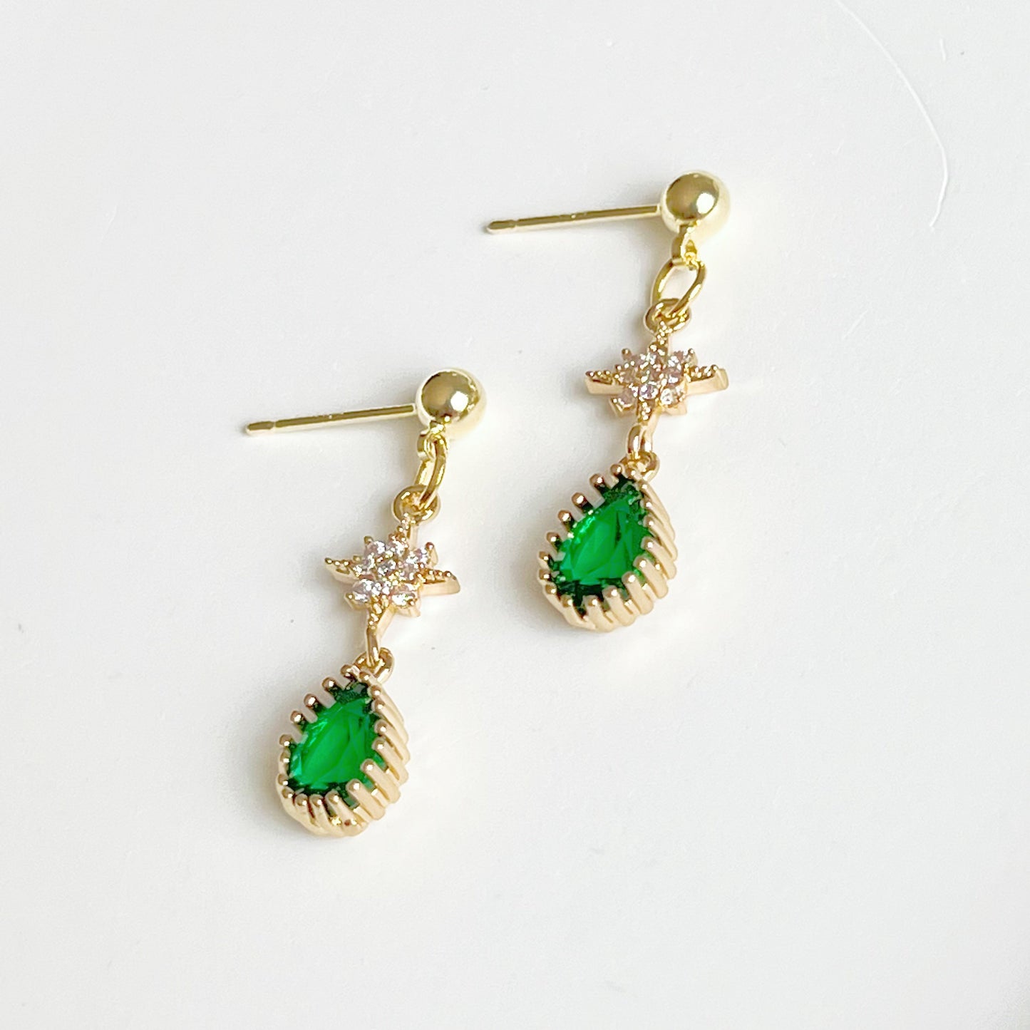 Emerald Green and Star Drop Earrings-Ninaouity