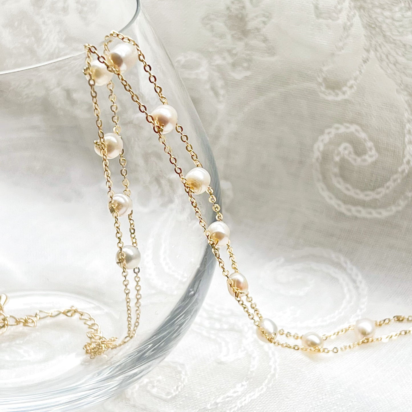 Freshwater Pearl Choker Necklace-Ninaouity