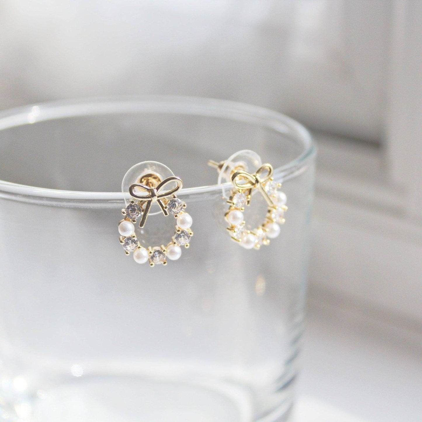 Gold Bow Tie Earrings - Mini Pearl Wreath Shape Sterling Silver Stud Earrings-Ninaouity