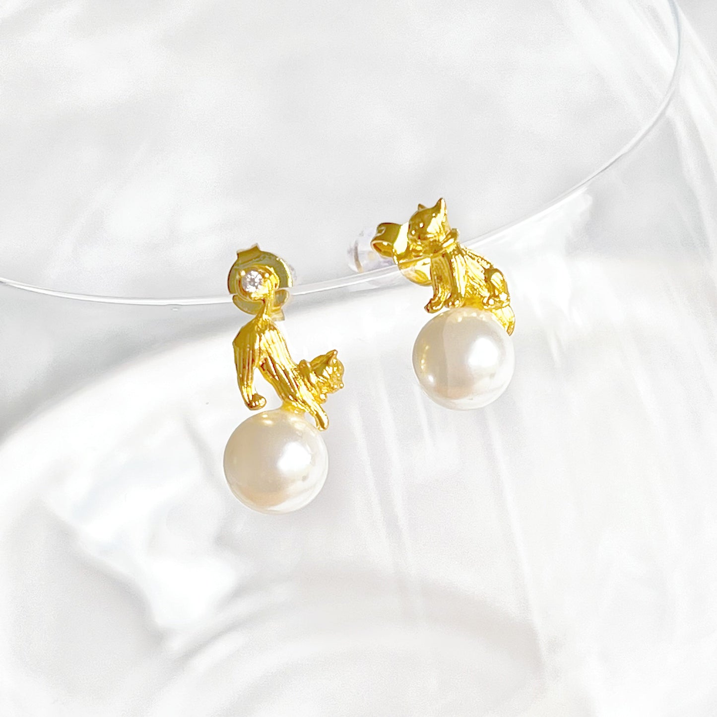 Gold Cat and Ball Mismatch Stud Earrings-Ninaouity