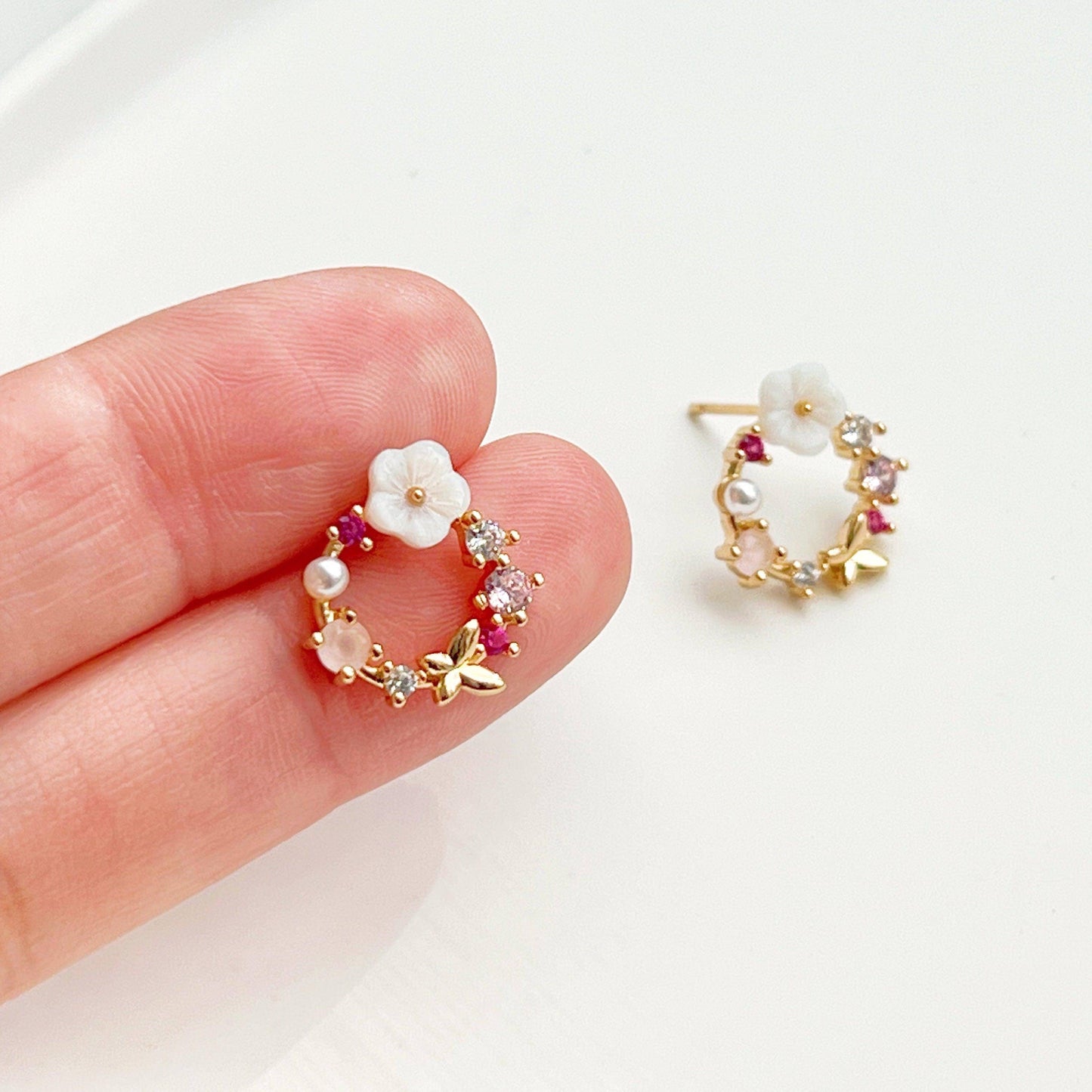 Gold Flower Wreath Earrings-Ninaouity
