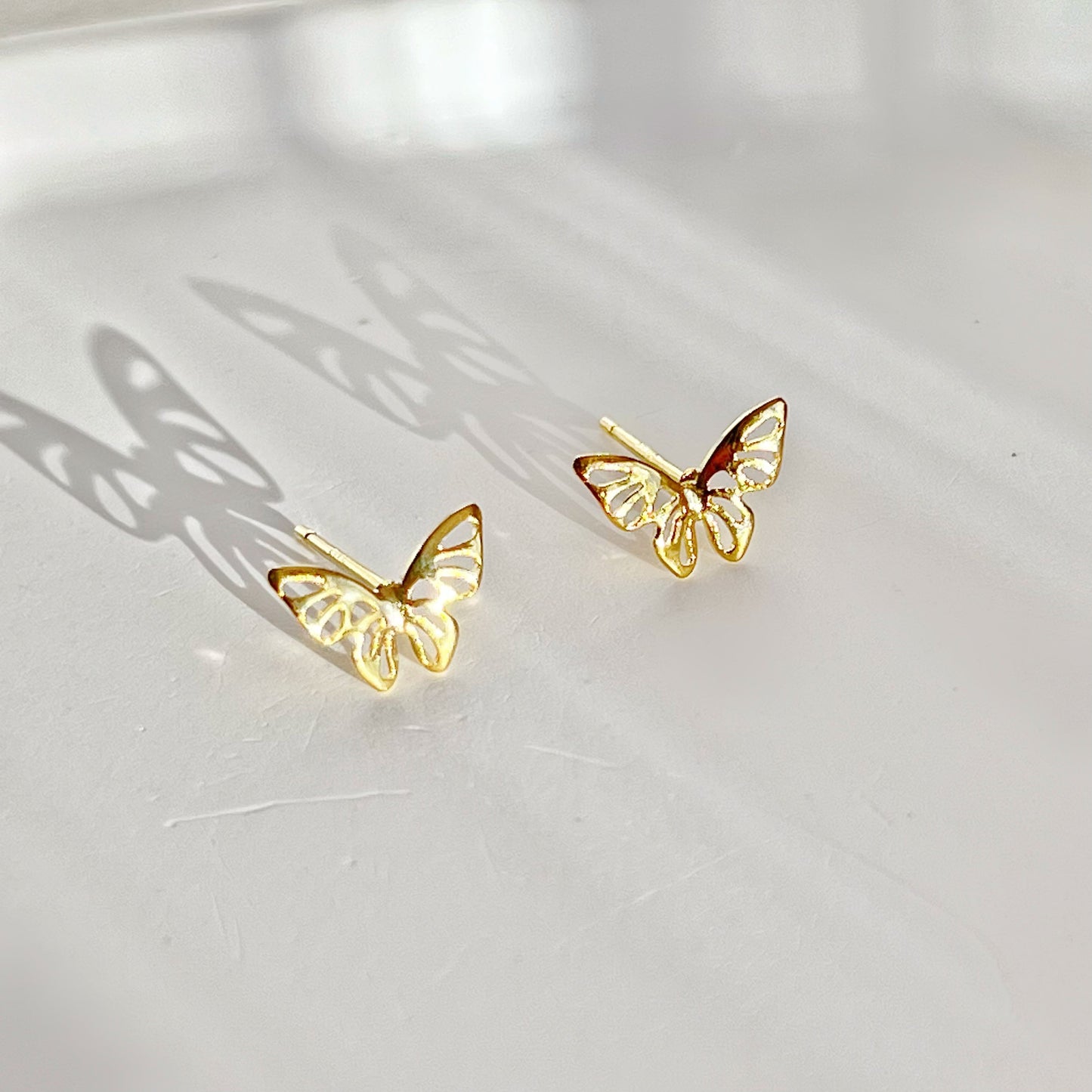 Golden Butterfly Hollow Out Stud Earrings-Ninaouity