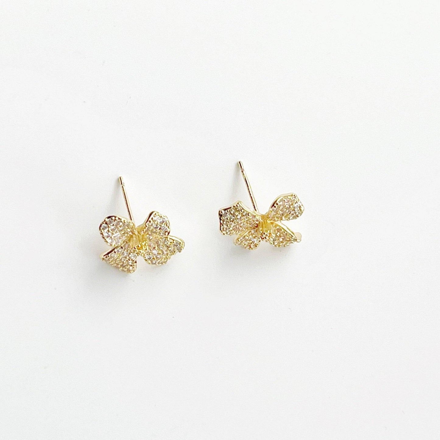 Golden Four Petals Shamrock Earrings - Mini Crystal Sterling Silver Studs Earrings-Ninaouity