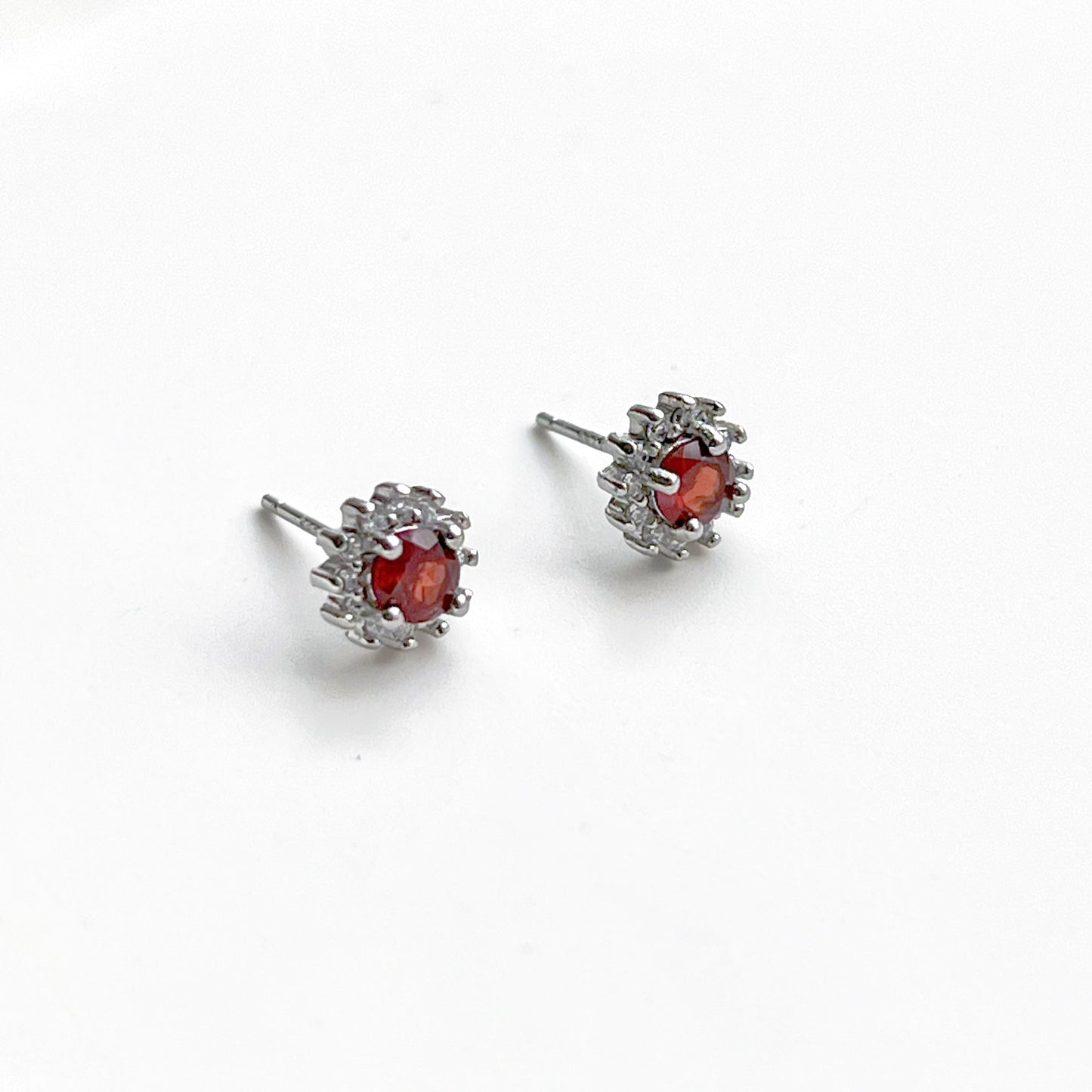 January Birthstone Garnet Silver Stud Earrings-Ninaouity