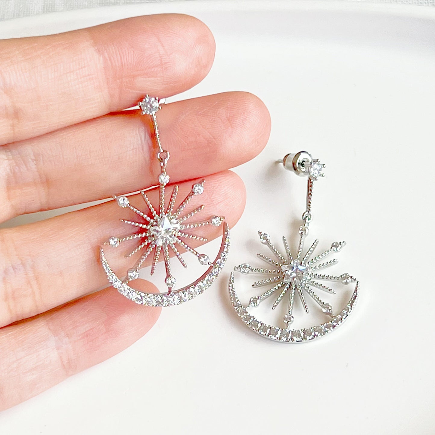 Moon and Stars Silver Drop Earrings-Ninaouity