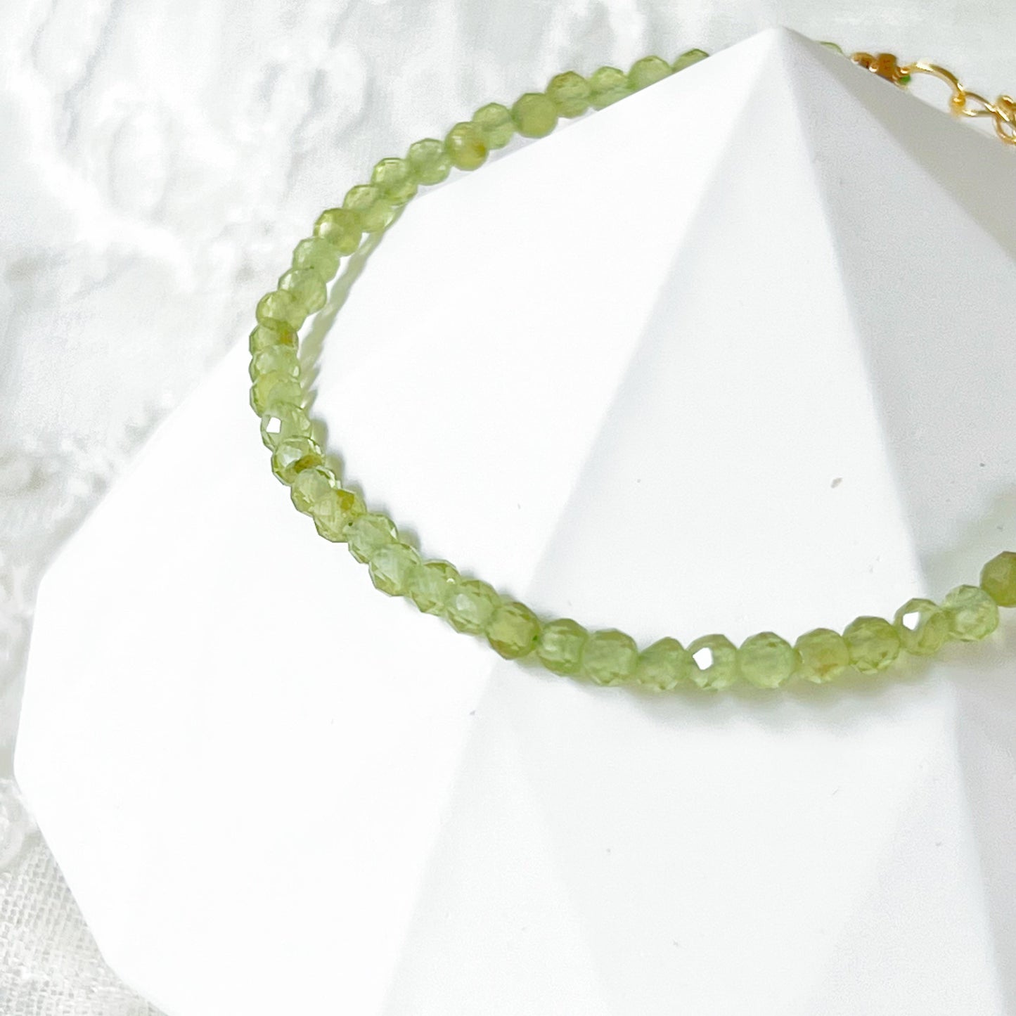 Natural Green Peridot Beaded Bracelet-Ninaouity