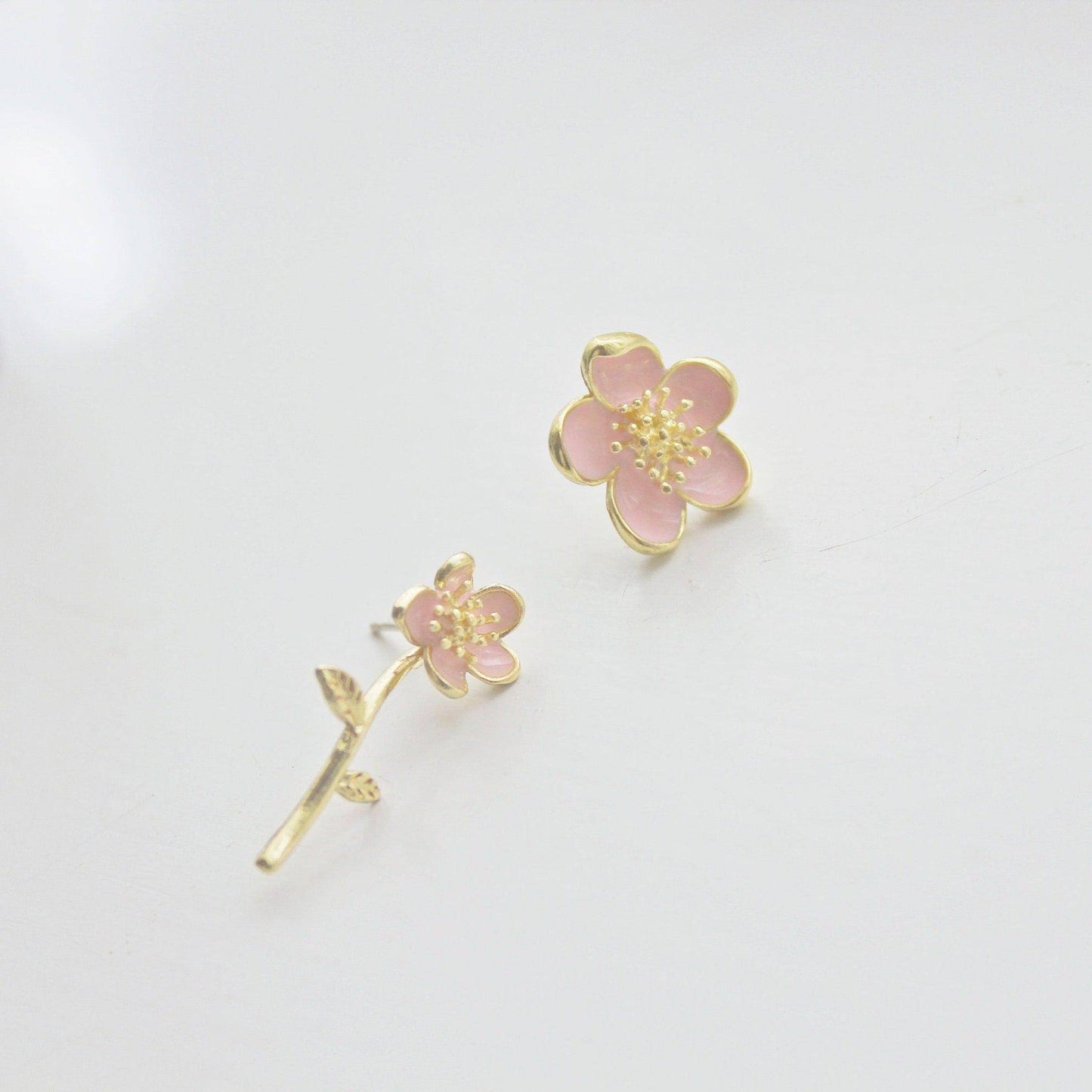 Prunus Earrings - Cherry Blossom Flower Mismatch Stud Earrings-Ninaouity