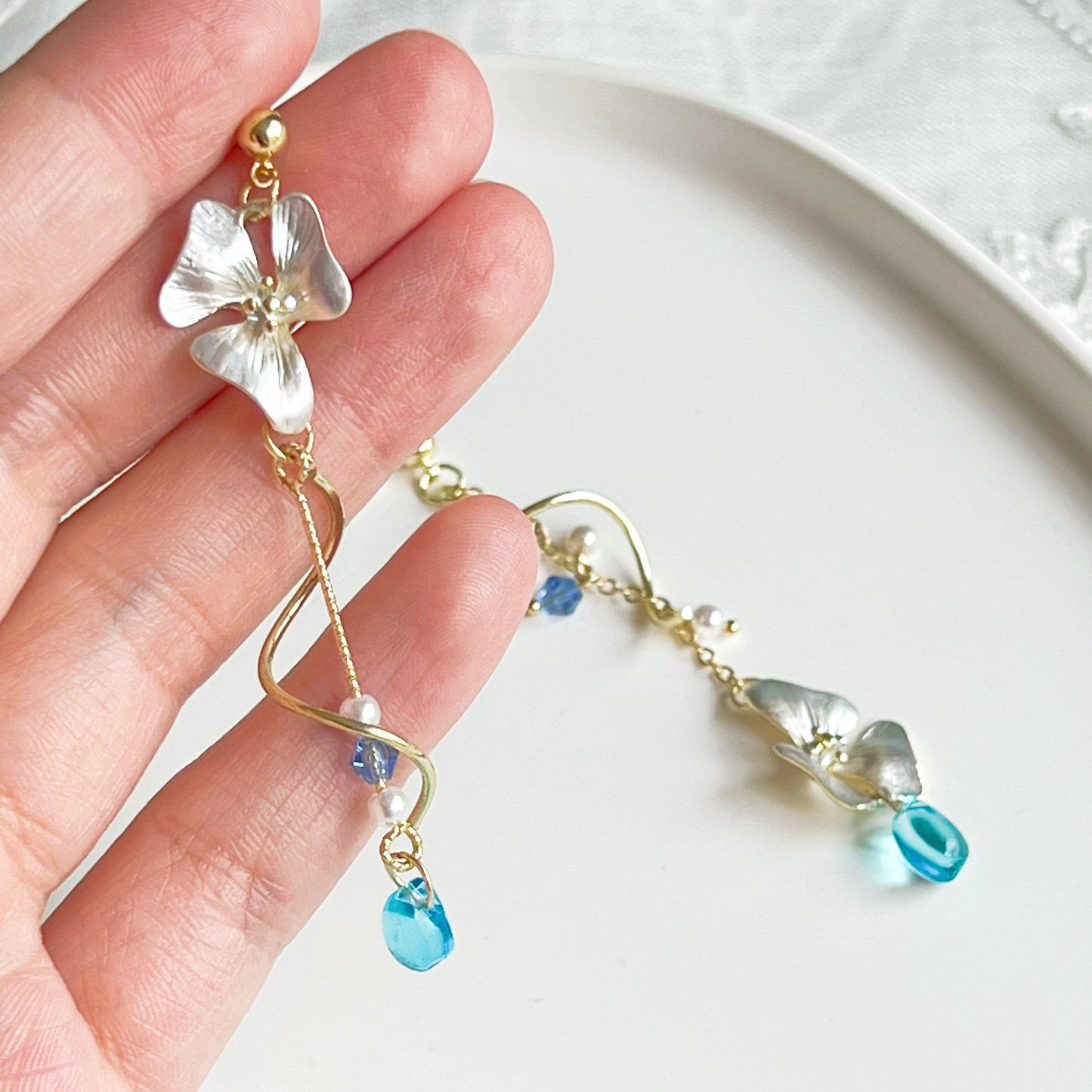 Purple Violas Pansy Flower Mismatch Long Drop Earrings-Ninaouity