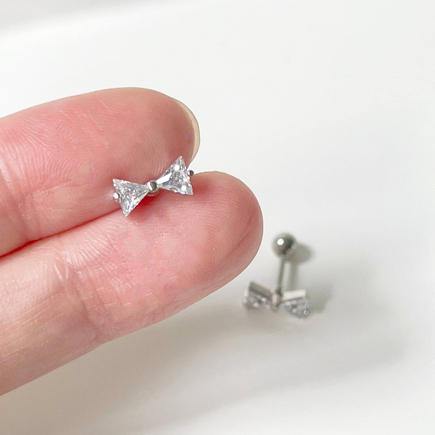 Silver Bow Zircon Earrings - Small Size Screw Back Earrings-Ninaouity