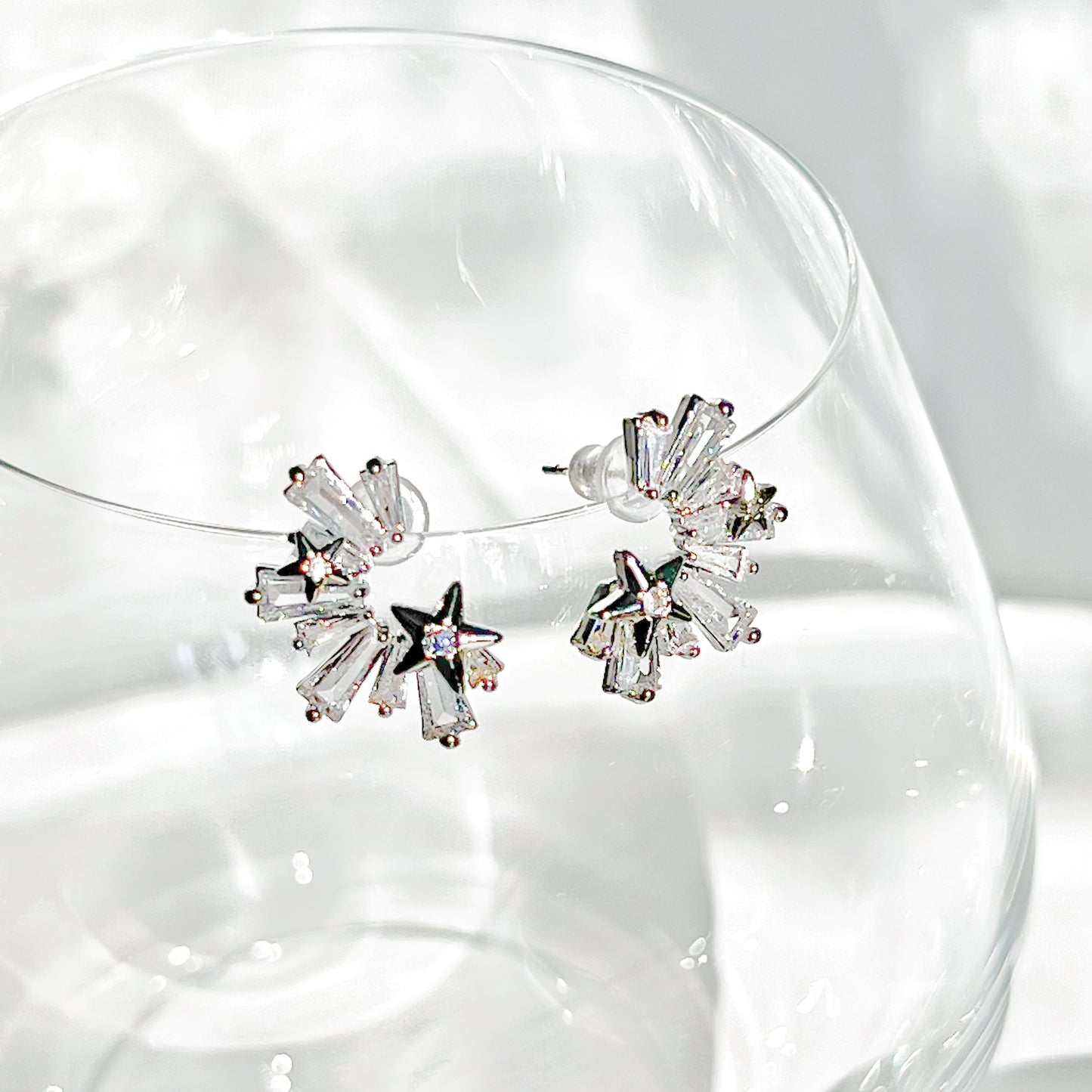 Silver Shiny Stars Earrings-Ninaouity