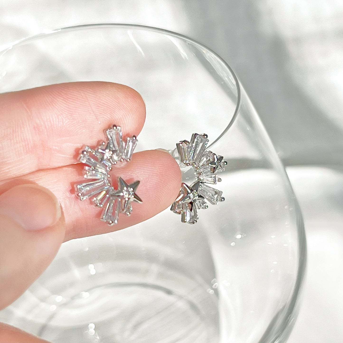 Silver Shiny Stars Earrings-Ninaouity