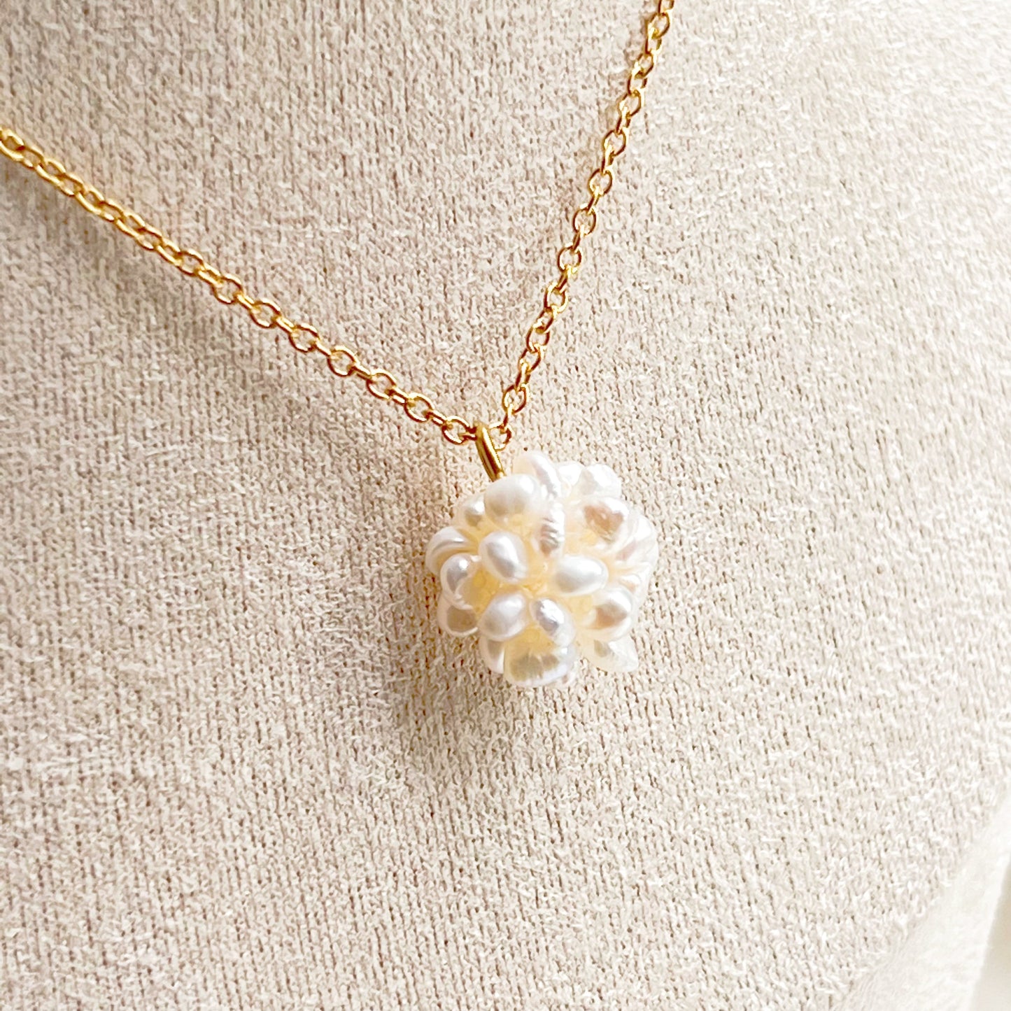 Small Freshwater Pearl Globe Necklace-Ninaouity