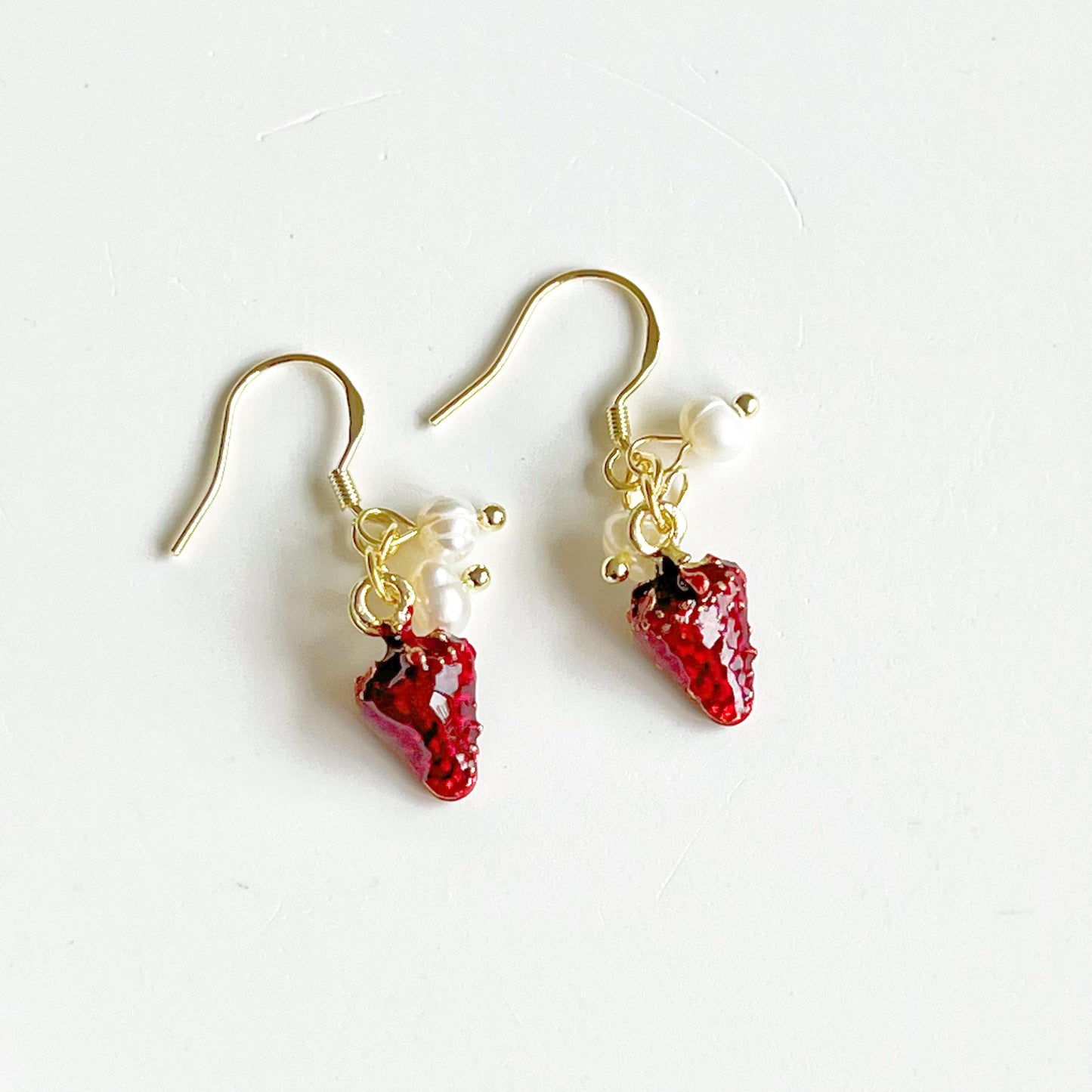 Strawberry and Pearl Mini Drop Earrings-Ninaouity