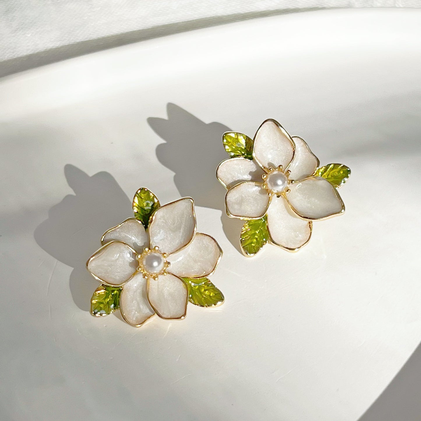 White Dogwood Cornus Florida Flower Earrings-Ninaouity