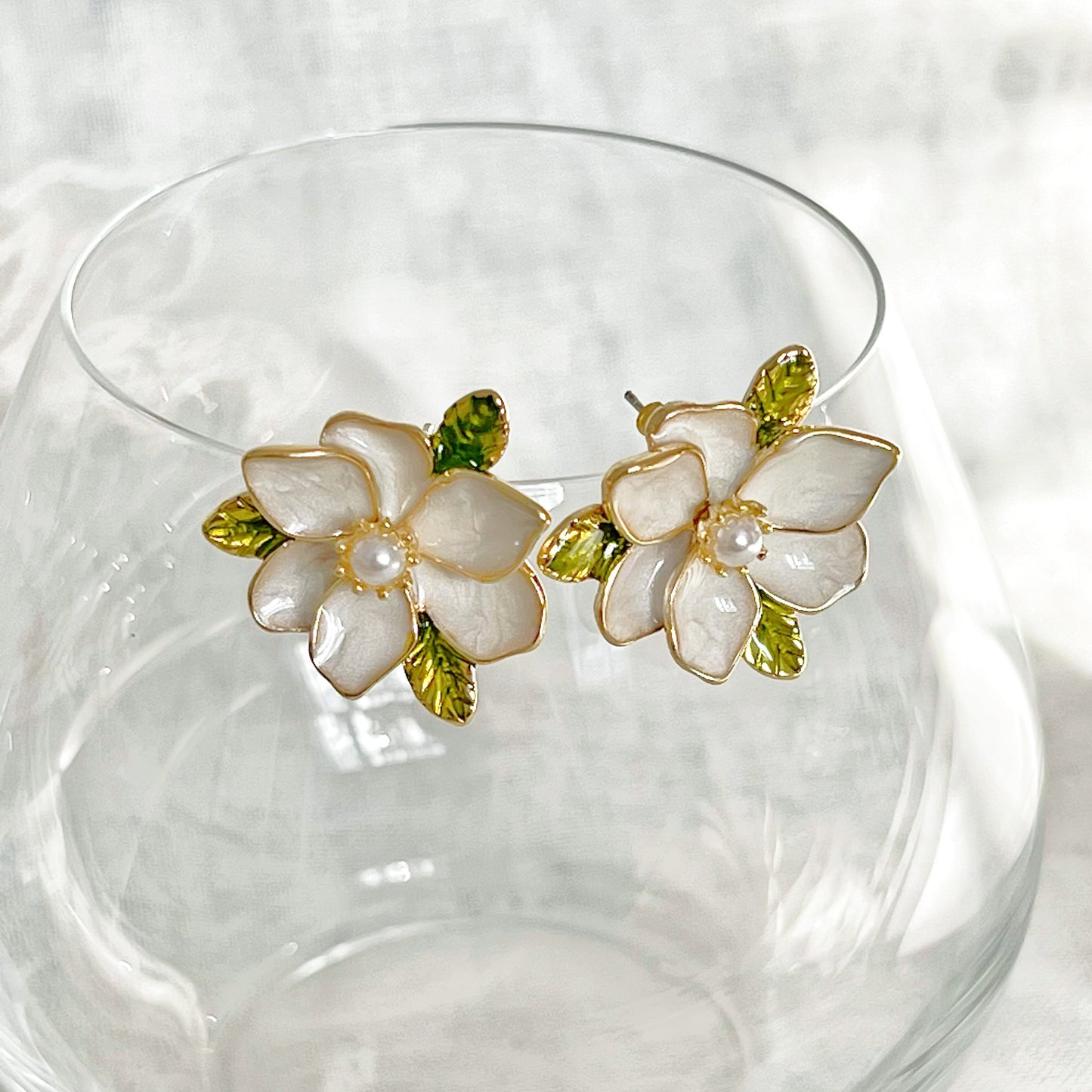 White Dogwood Cornus Florida Flower Earrings-Ninaouity