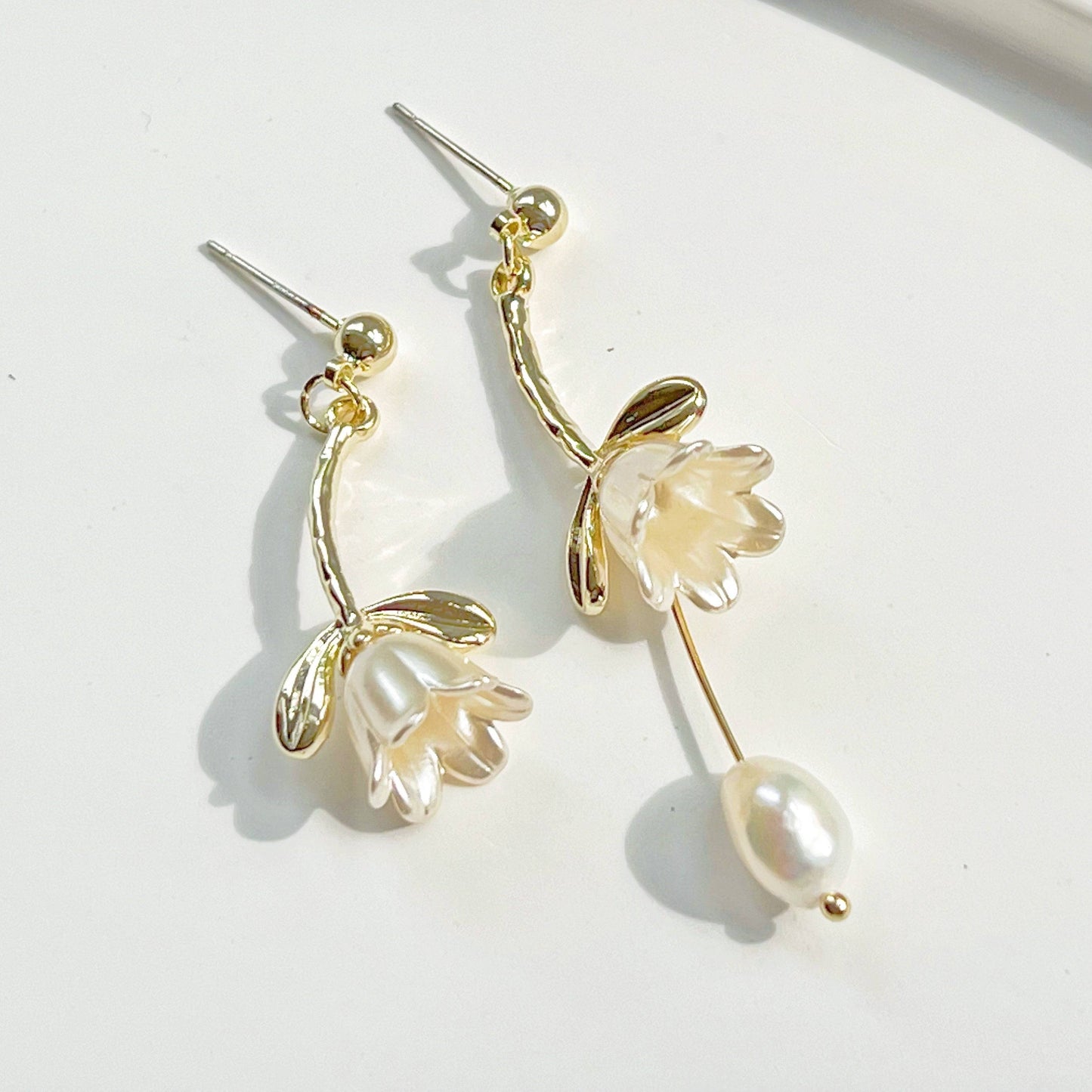 White Lily of the Valley Earrings - Bell Shape Flower with Pearl Drop Earrings-Ninaouity