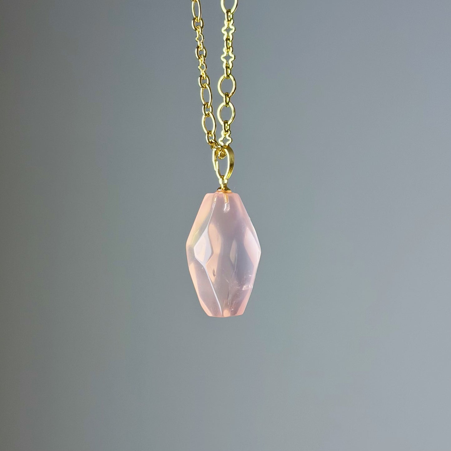 The Only One Handmade Rose Quartz Freeform Natural Crystal Gold Chain Necklace