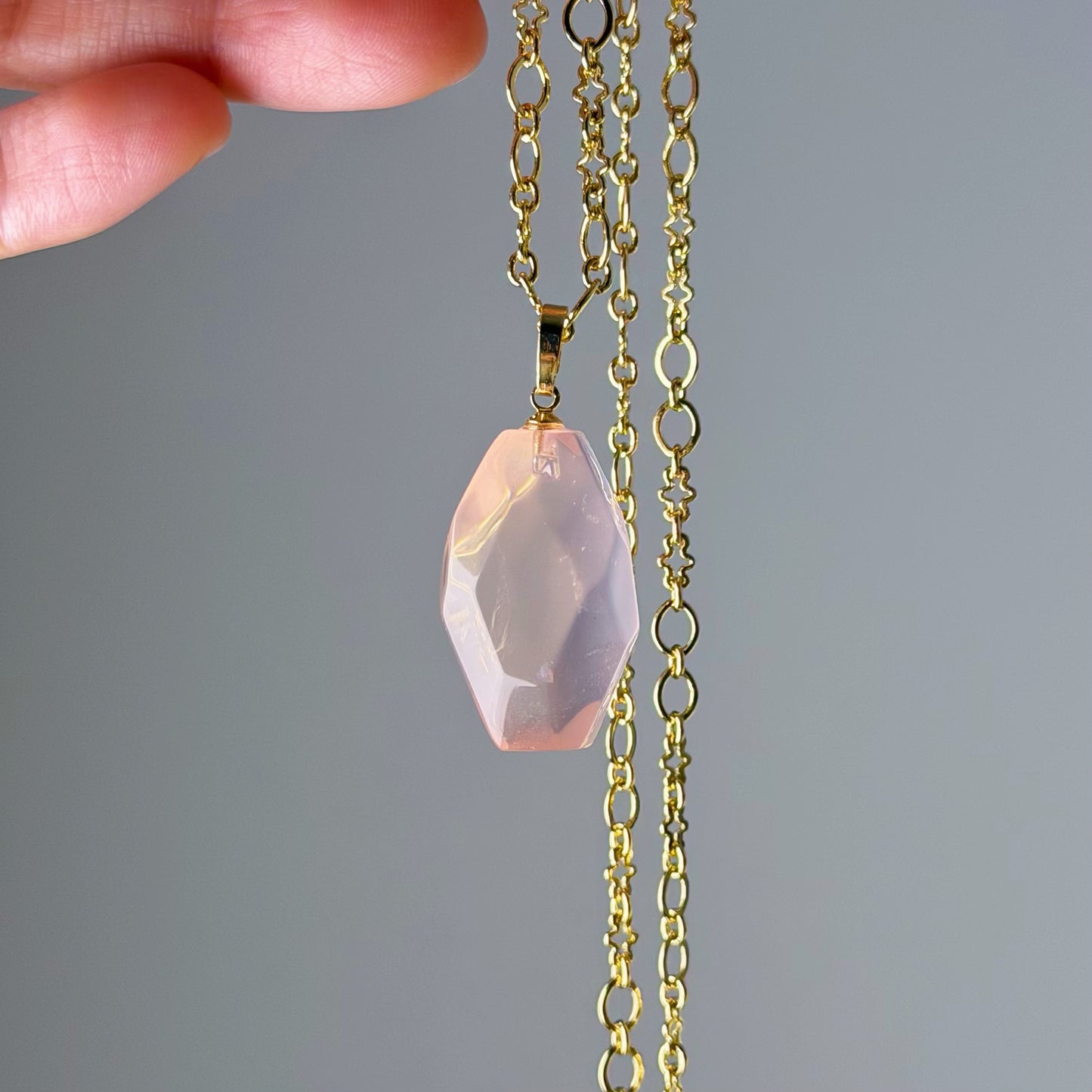 The Only One Handmade Rose Quartz Freeform Natural Crystal Gold Chain Necklace