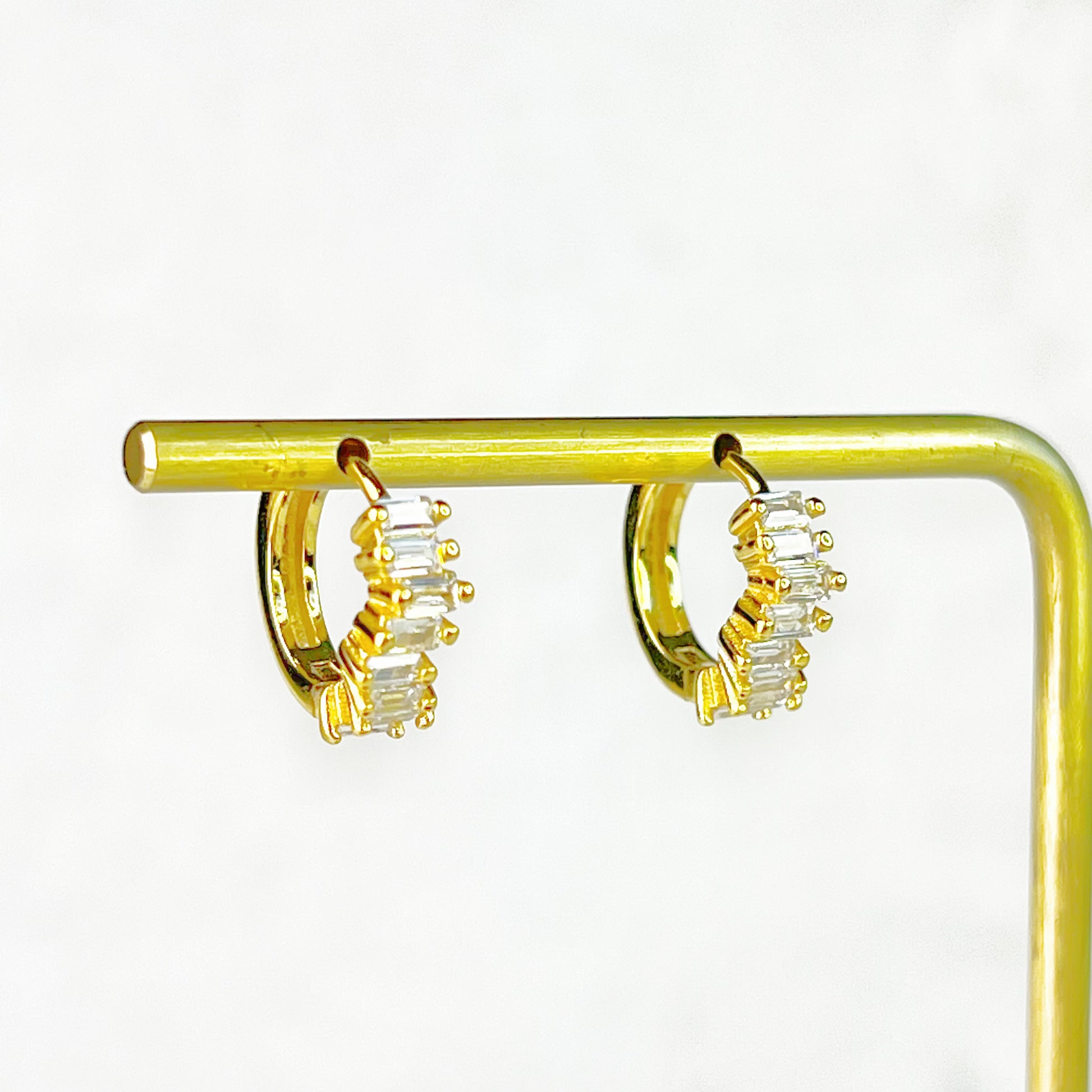 Clear Zirconia Hoop Hinged Earrings-Ninaouity