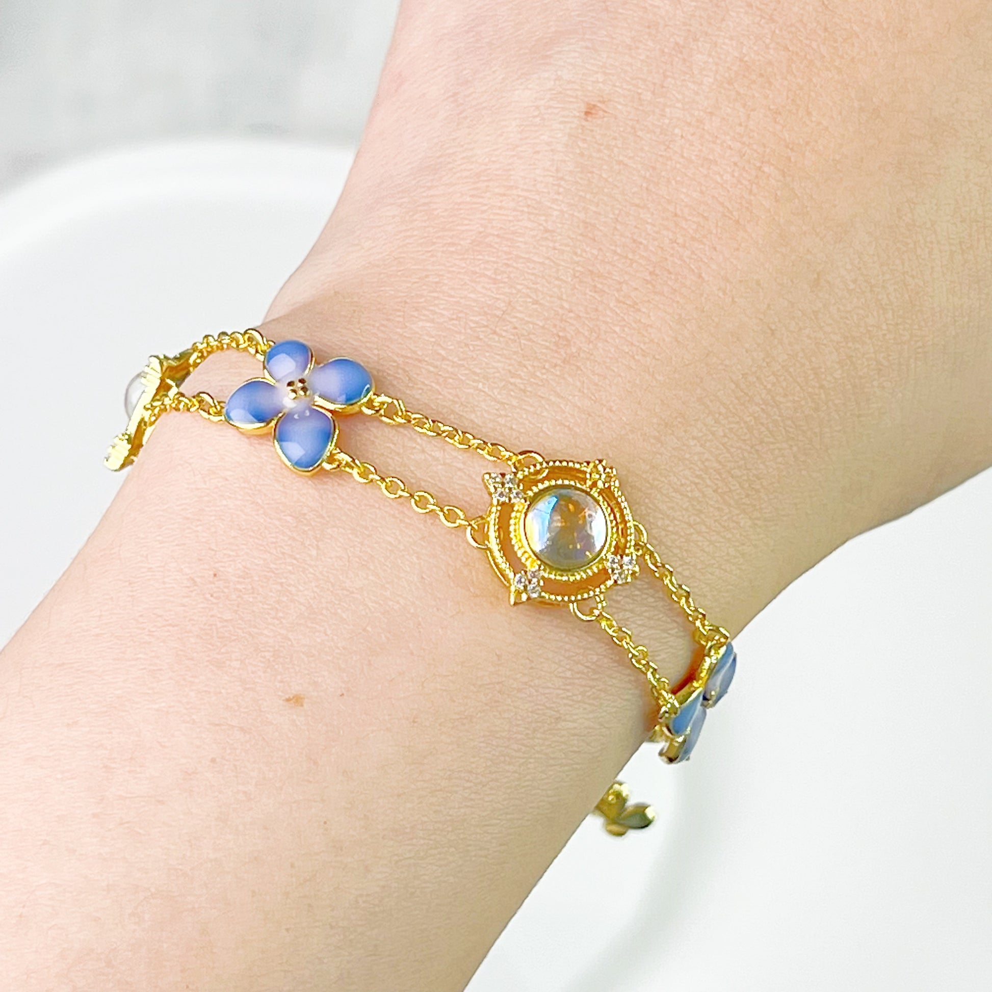 Blue Hydrangeas Flowers Gold Chain Bracelet-Ninaouity