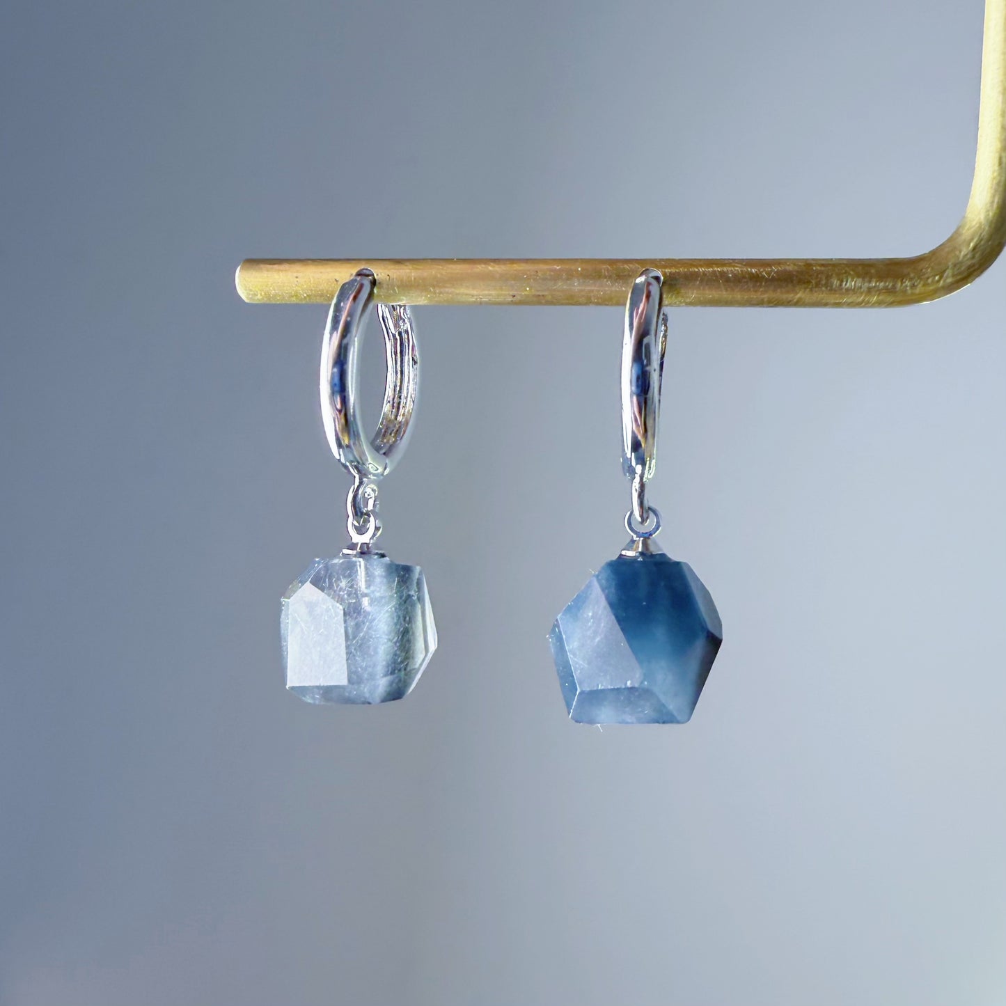 Quartzberry - Natural Navy Blue Rutilated Quartz Crystal Hoops Earrings - One-of-a-kind