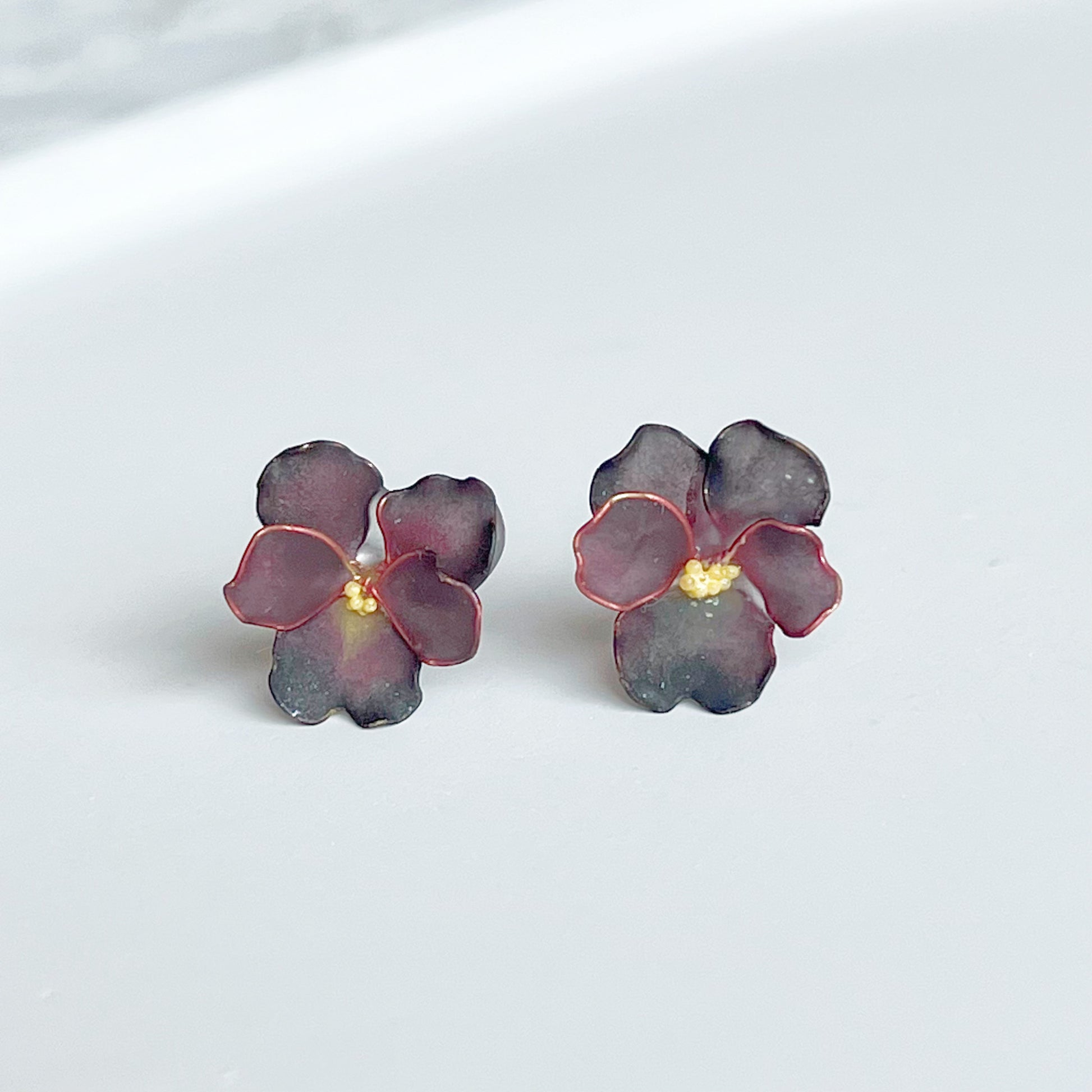 Handmade Spring Black Velvet Pansies Flower Earrings-Ninaouity