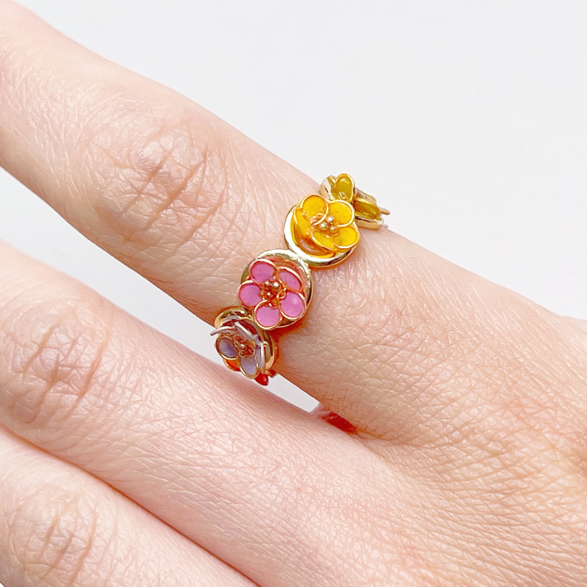 Handmade Rainbow Flower Ring-Ninaouity