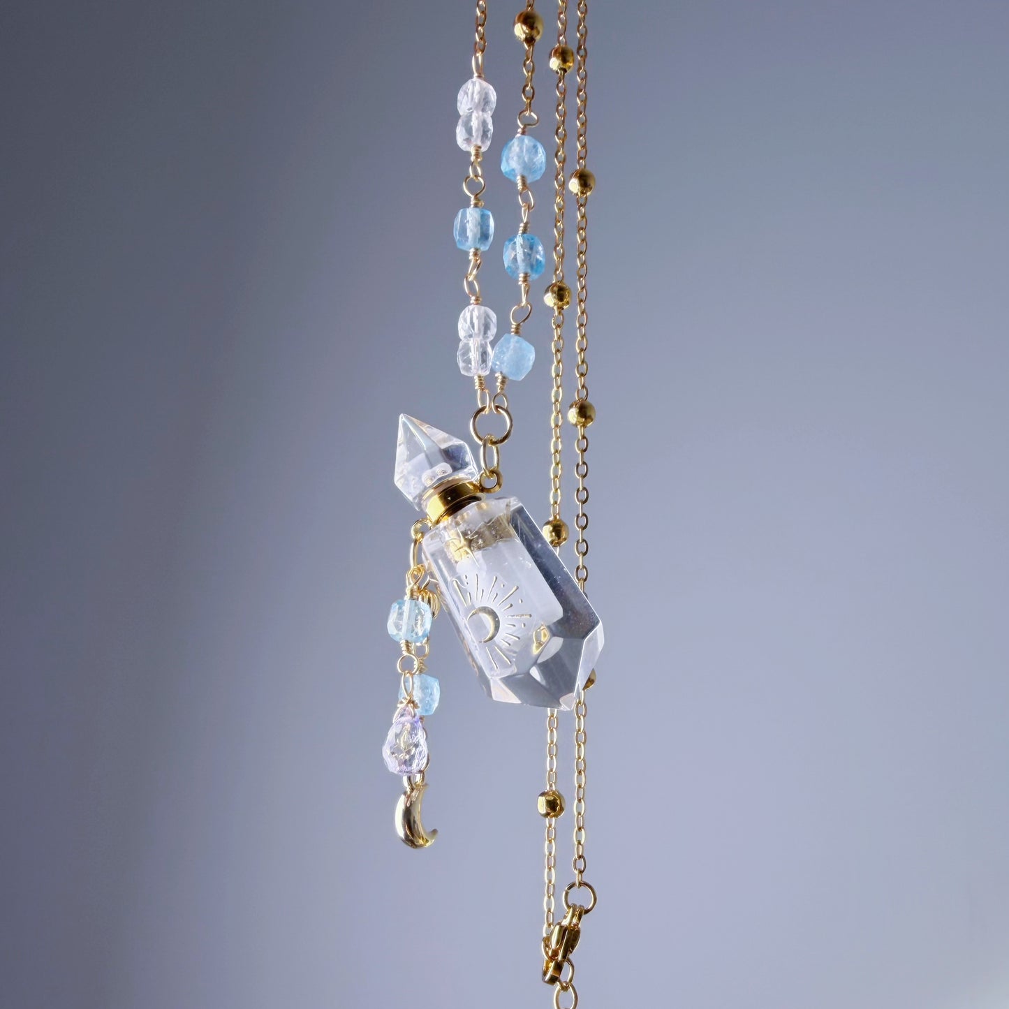 Quartzberry - Natural Clear Quartz Crystal Perfume Bottle Necklace - One-of-a-kind