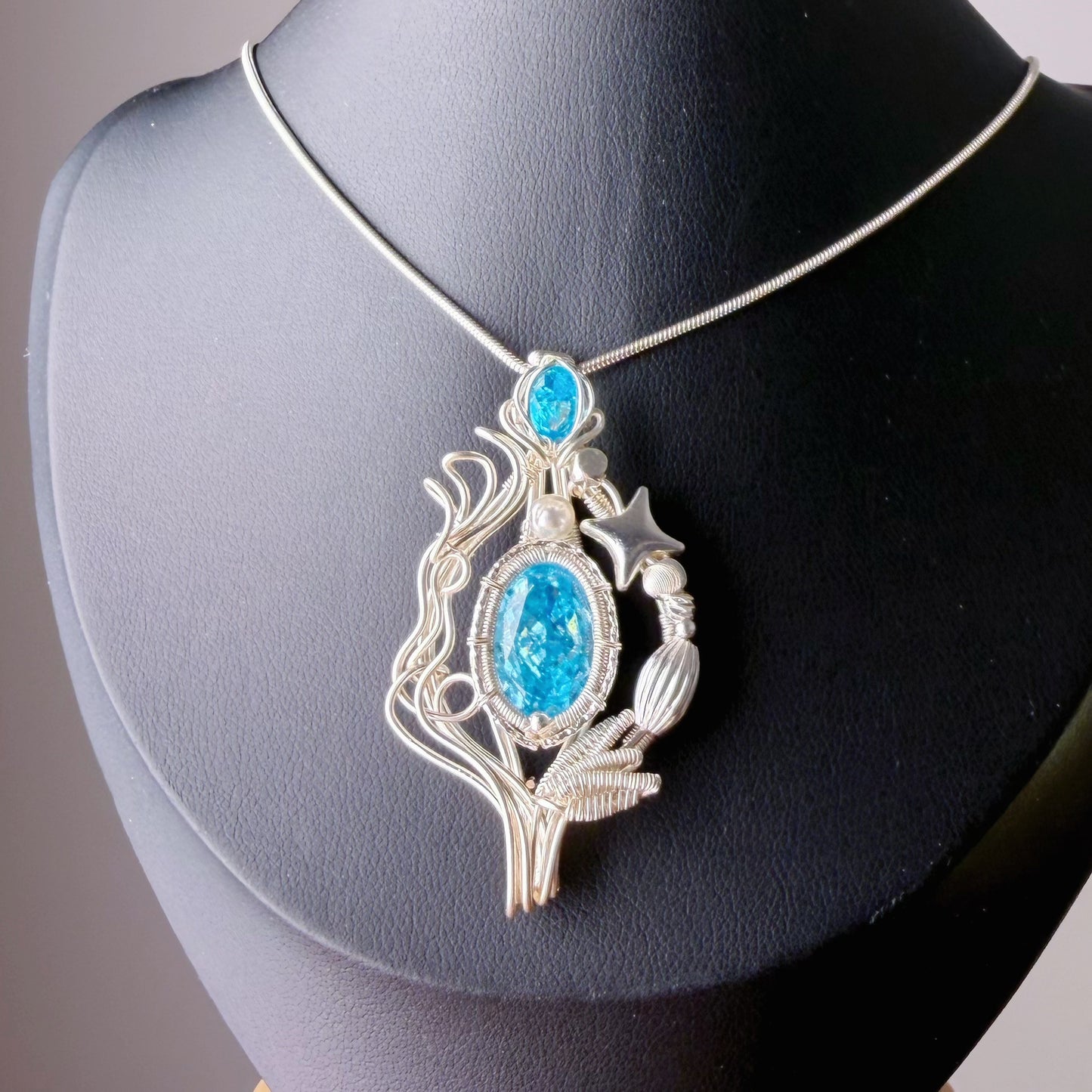 Quartzberry - Blue Crystal Wire Wrapped Pendant Necklace - One-of-a-kind