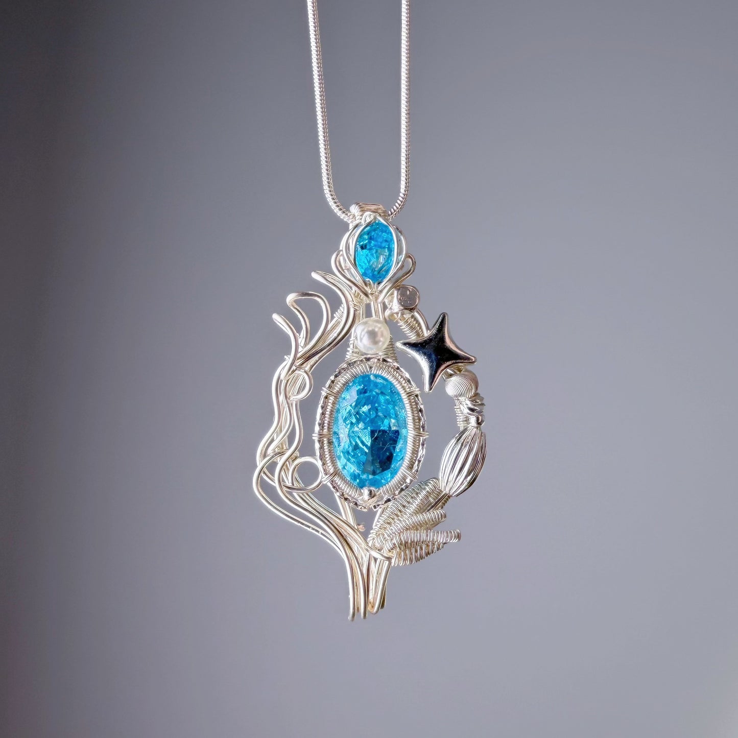 Quartzberry - Blue Crystal Wire Wrapped Pendant Necklace - One-of-a-kind