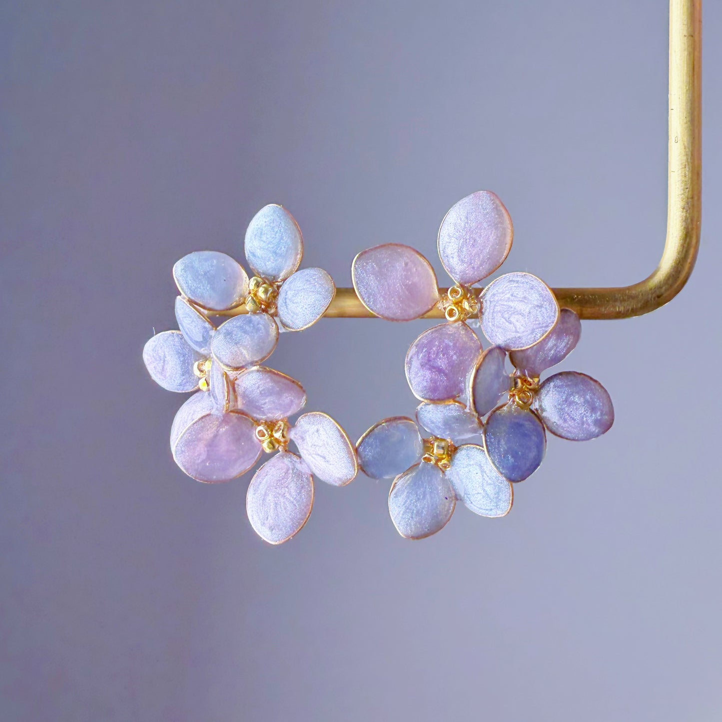 Handmade Shimmer Blue Purple Hydrangeas Flower Stud Earrings